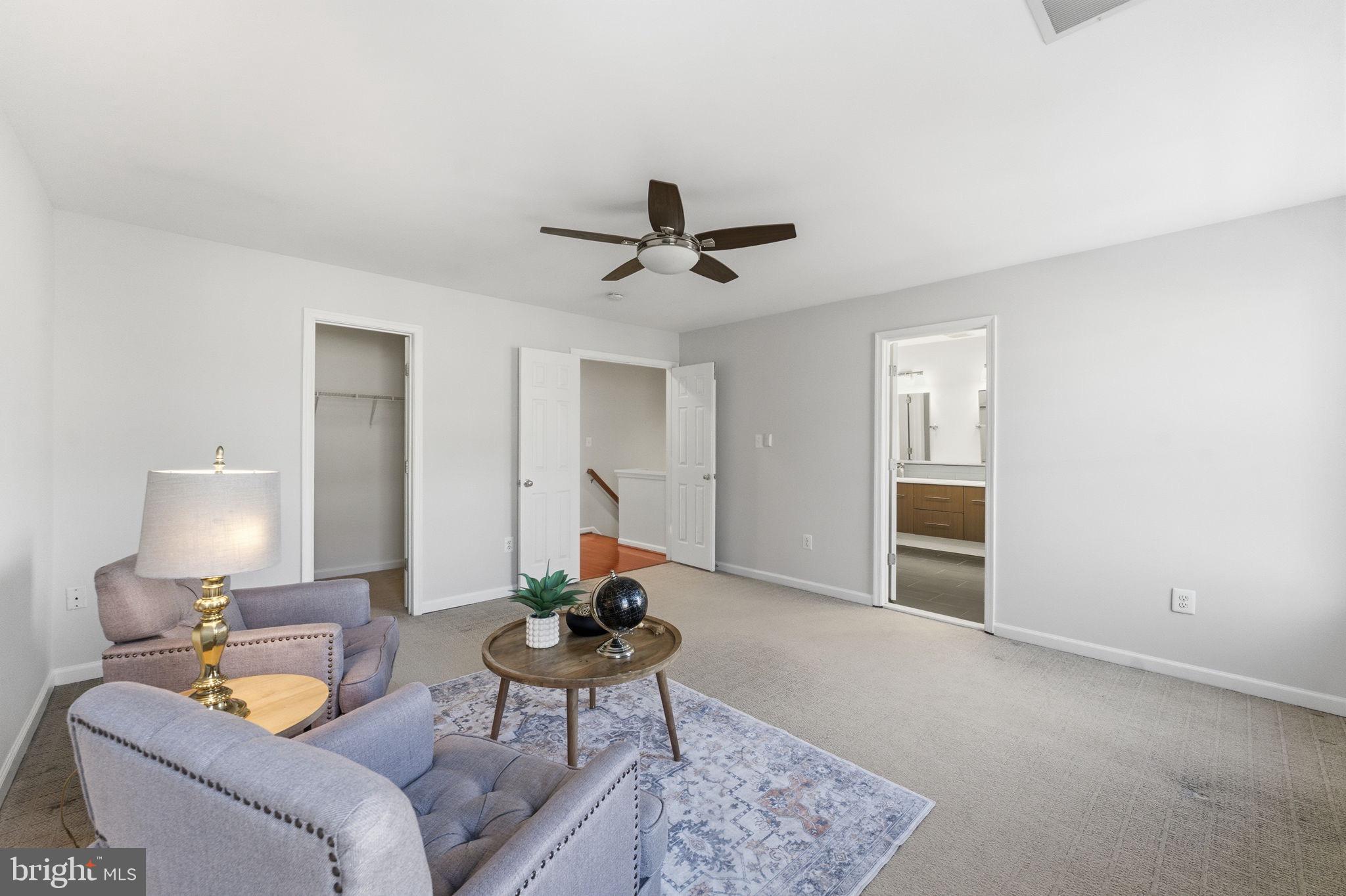 FAIR LAKES COURT - Residential