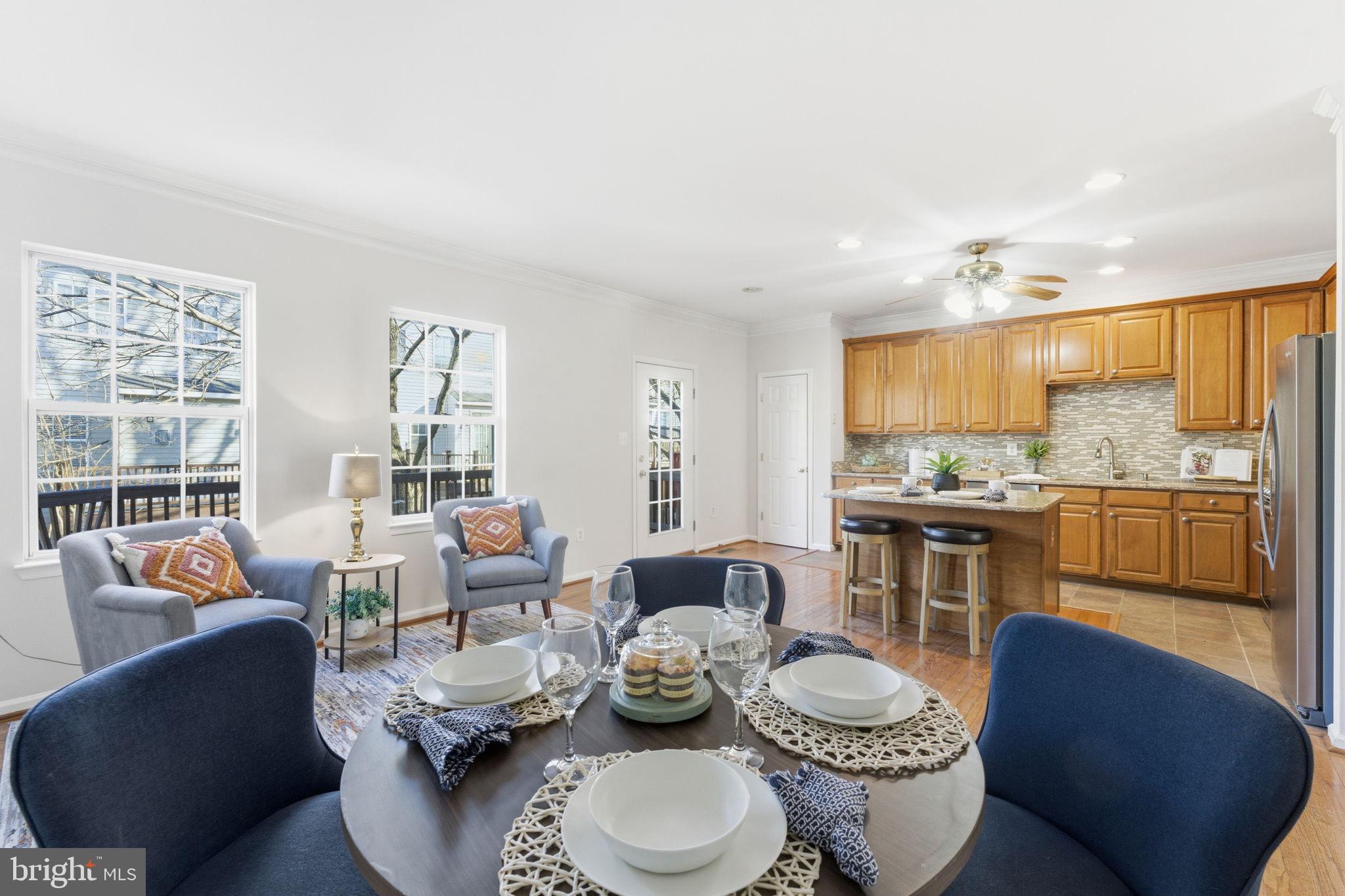 FAIR LAKES COURT - Residential