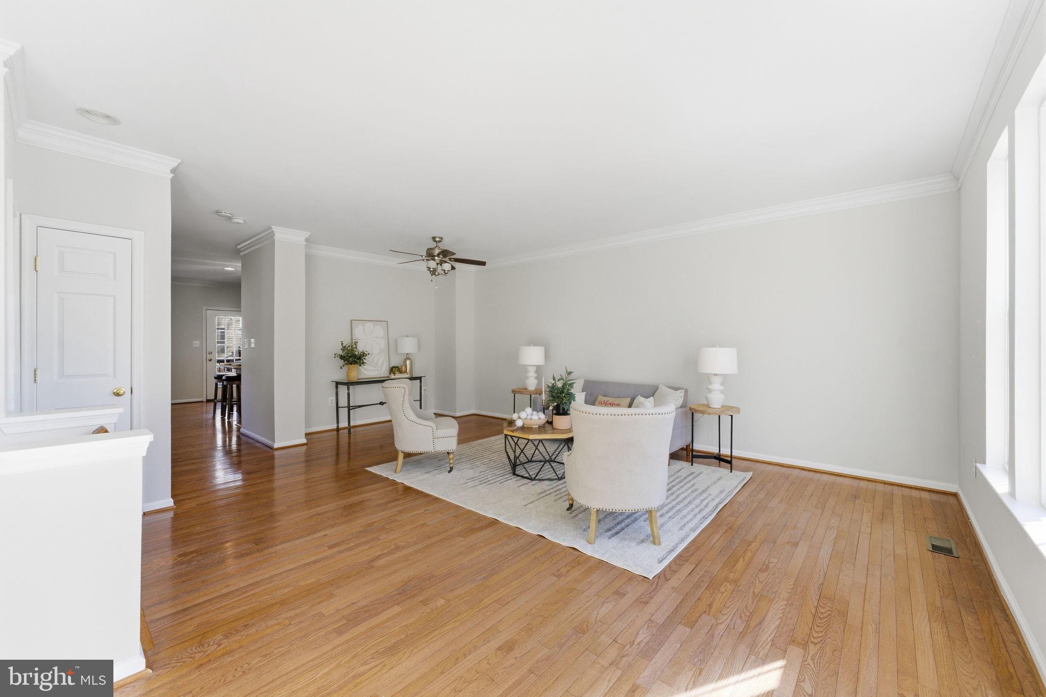 FAIR LAKES COURT - Residential