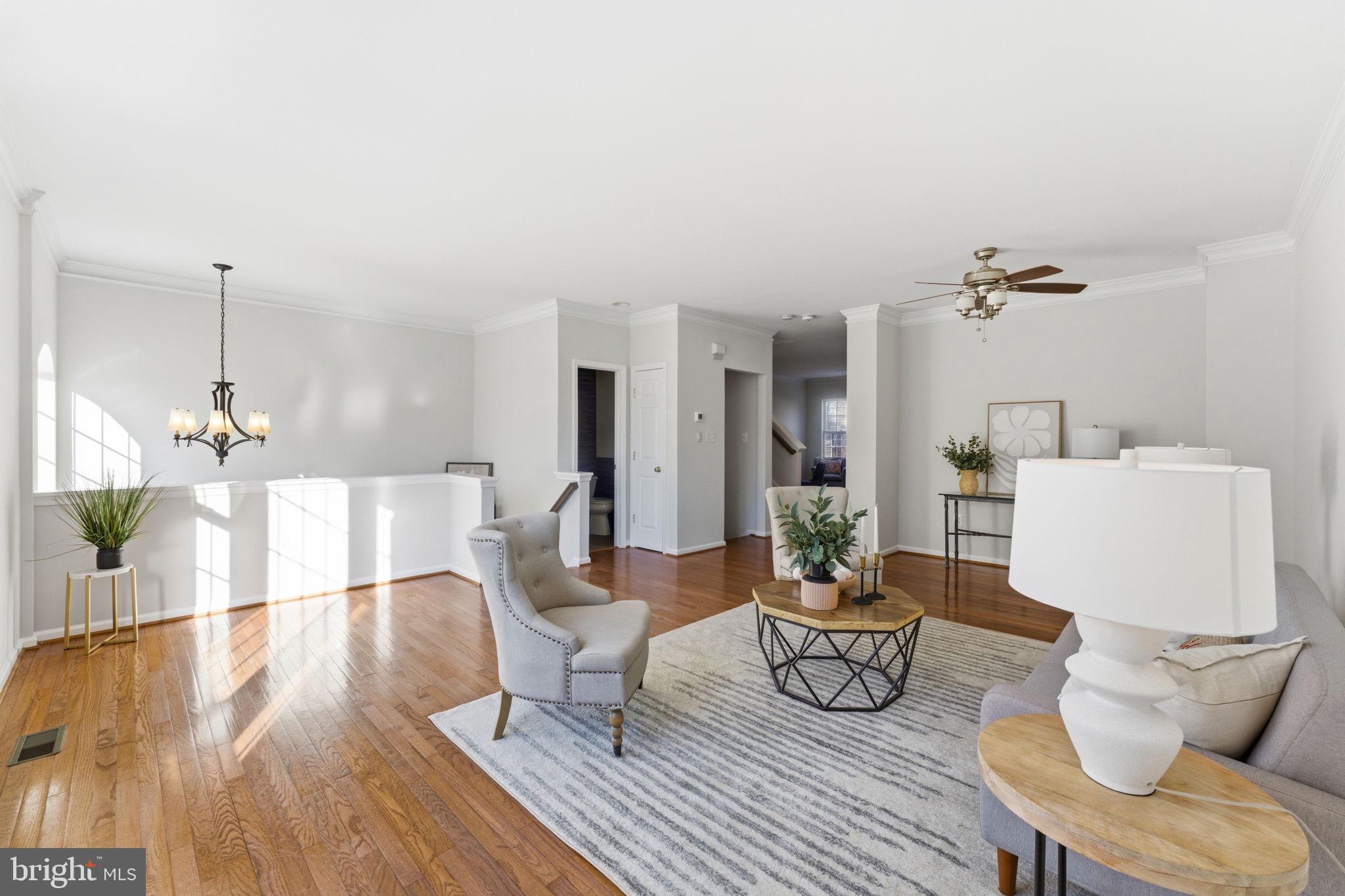 FAIR LAKES COURT - Residential