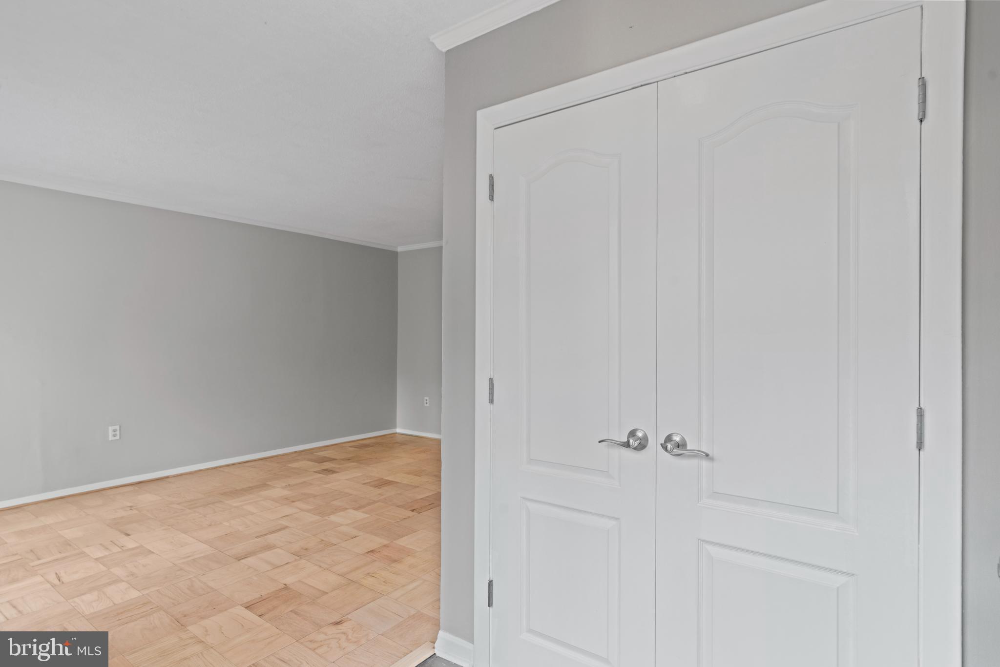 NORTHGATE SQUARE - Residential Lease