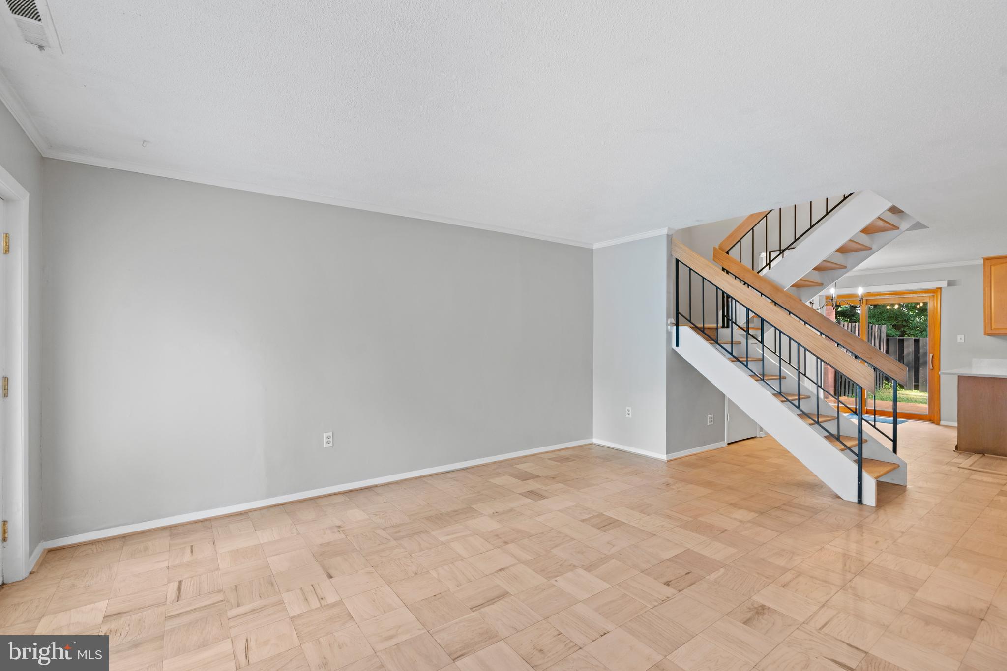 NORTHGATE SQUARE - Residential Lease