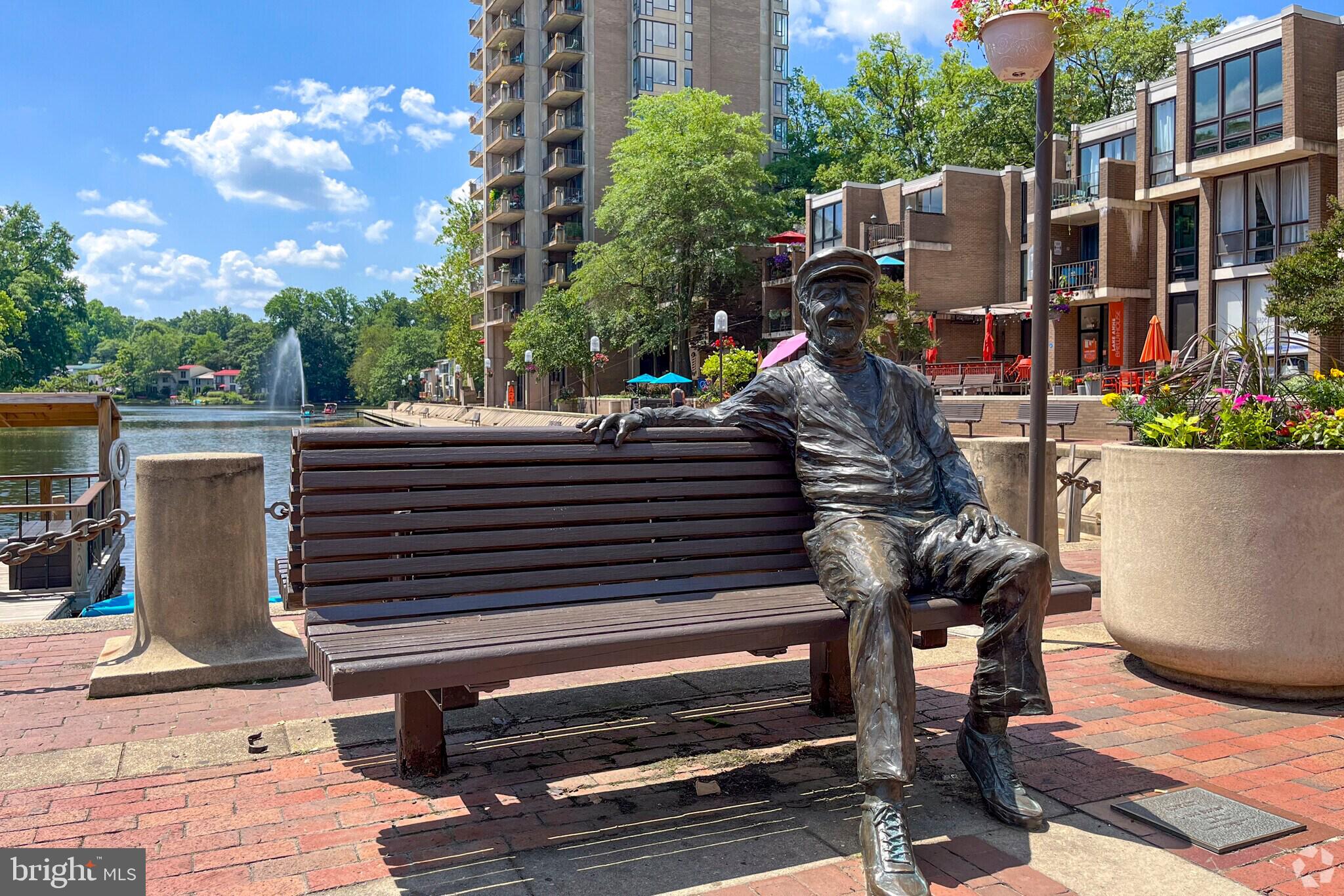 NORTHGATE SQUARE - Residential Lease