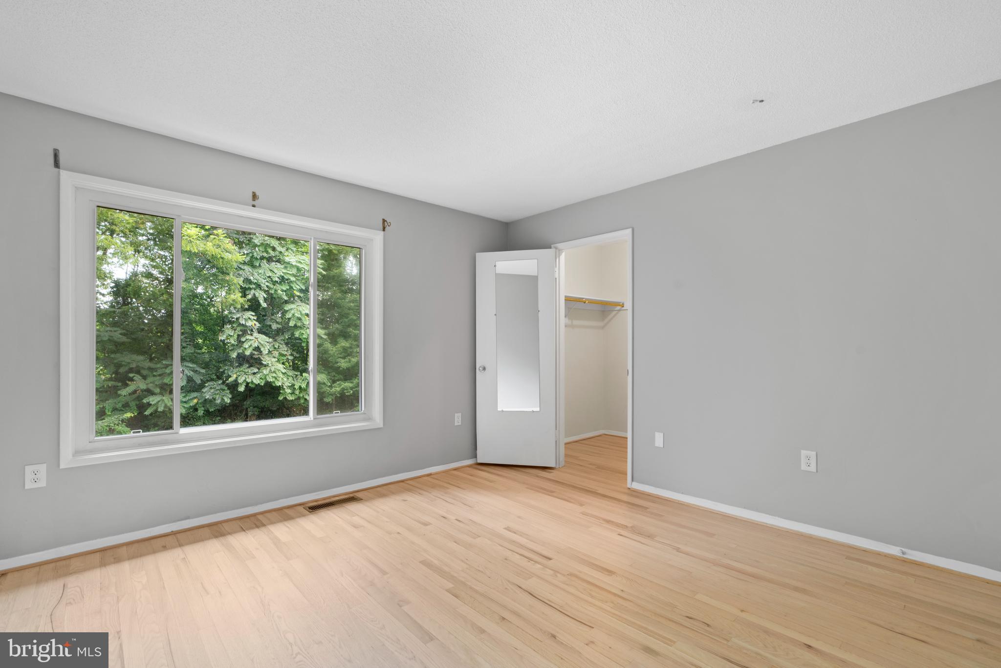 NORTHGATE SQUARE - Residential Lease