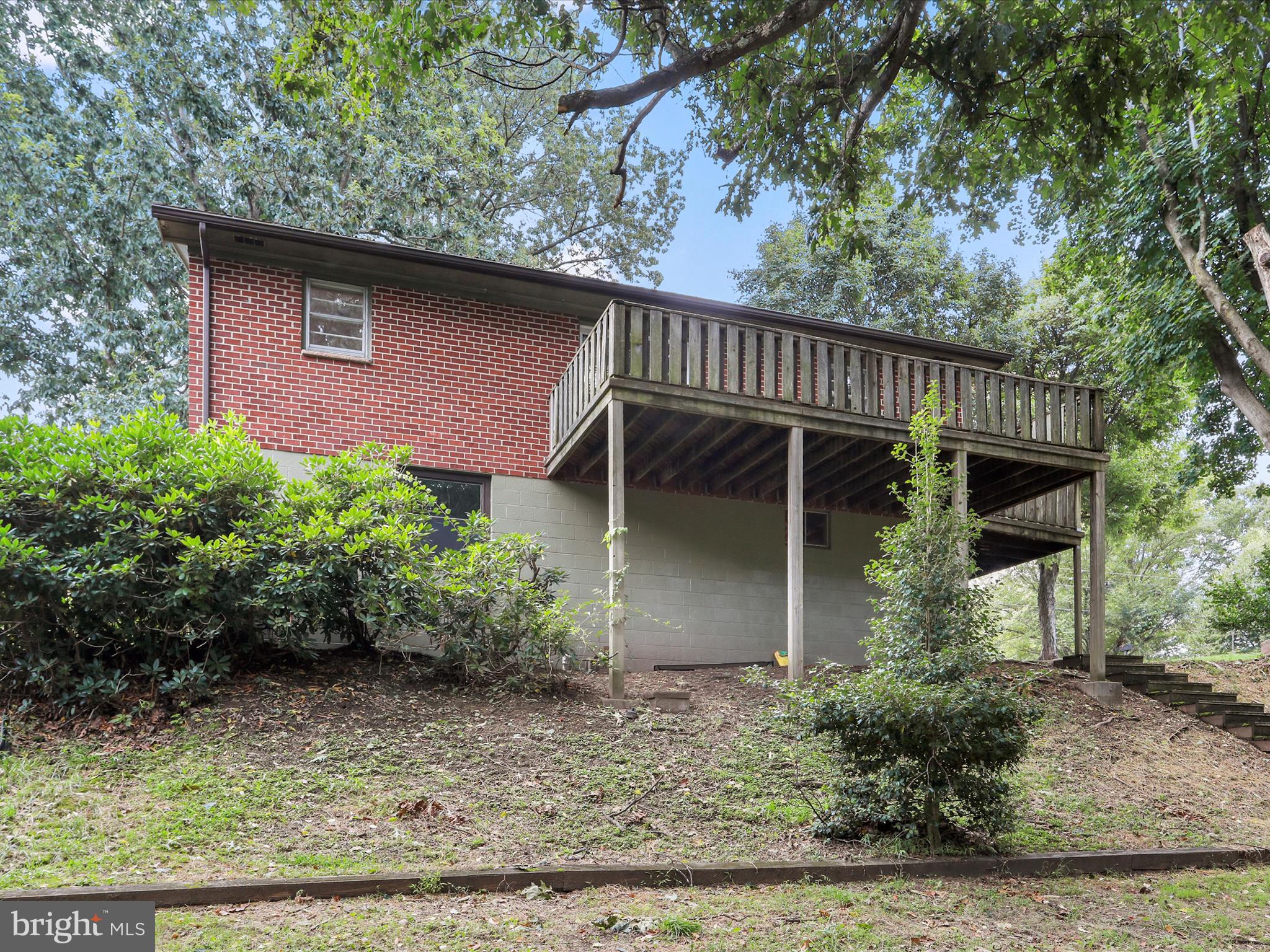 VALLEY VIEW - Residential