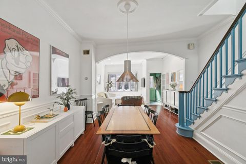 733 MONTROSE STREET PHILADELPHIA PA 19147