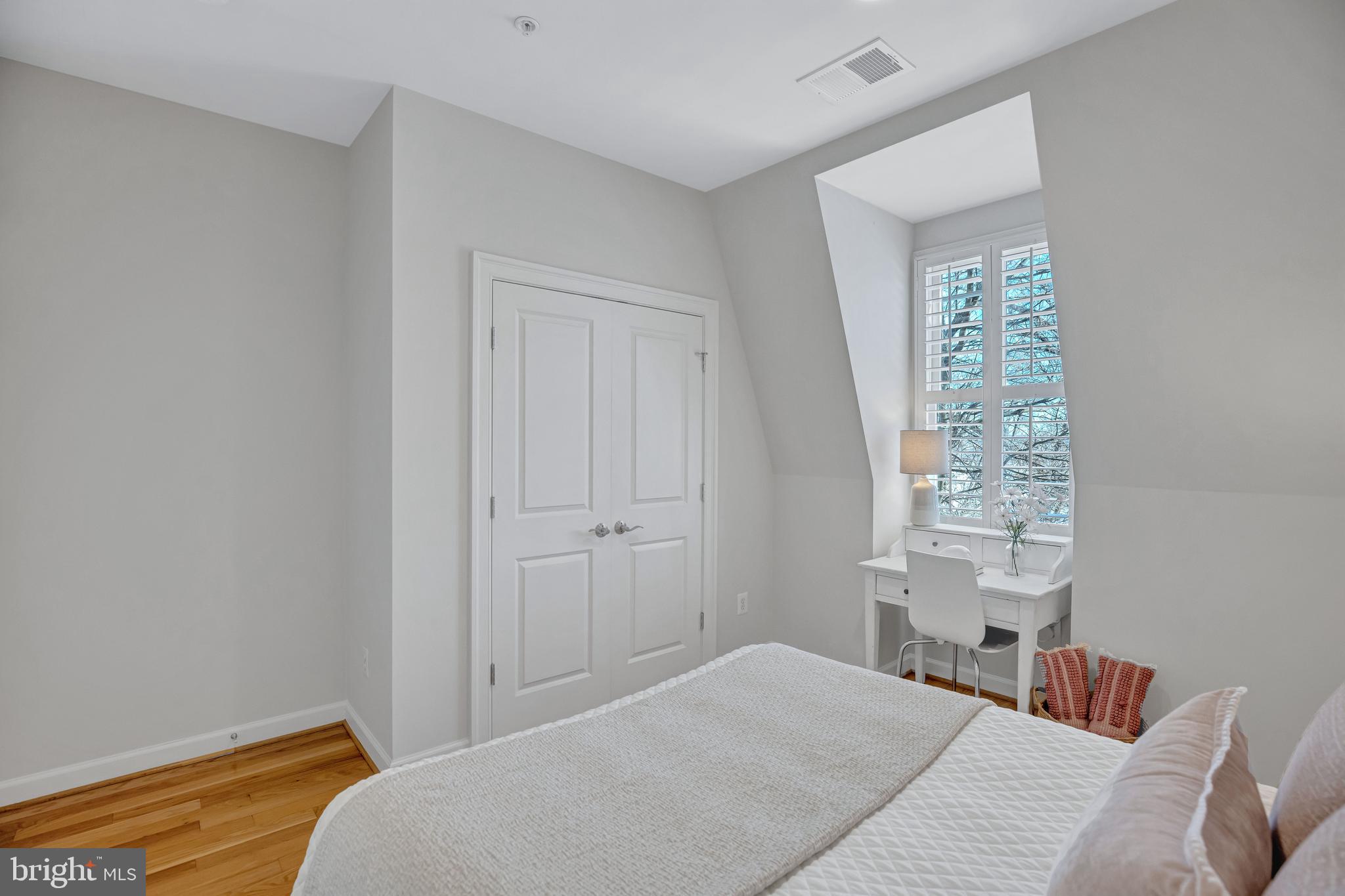 POTOMAC GREENS - Residential