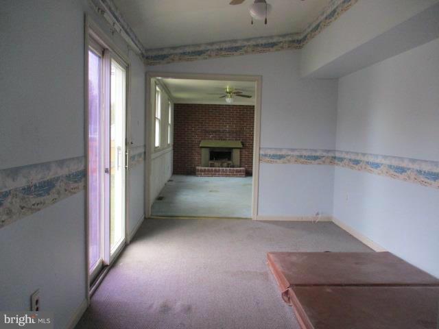 LODGE FOREST MANOR - Residential