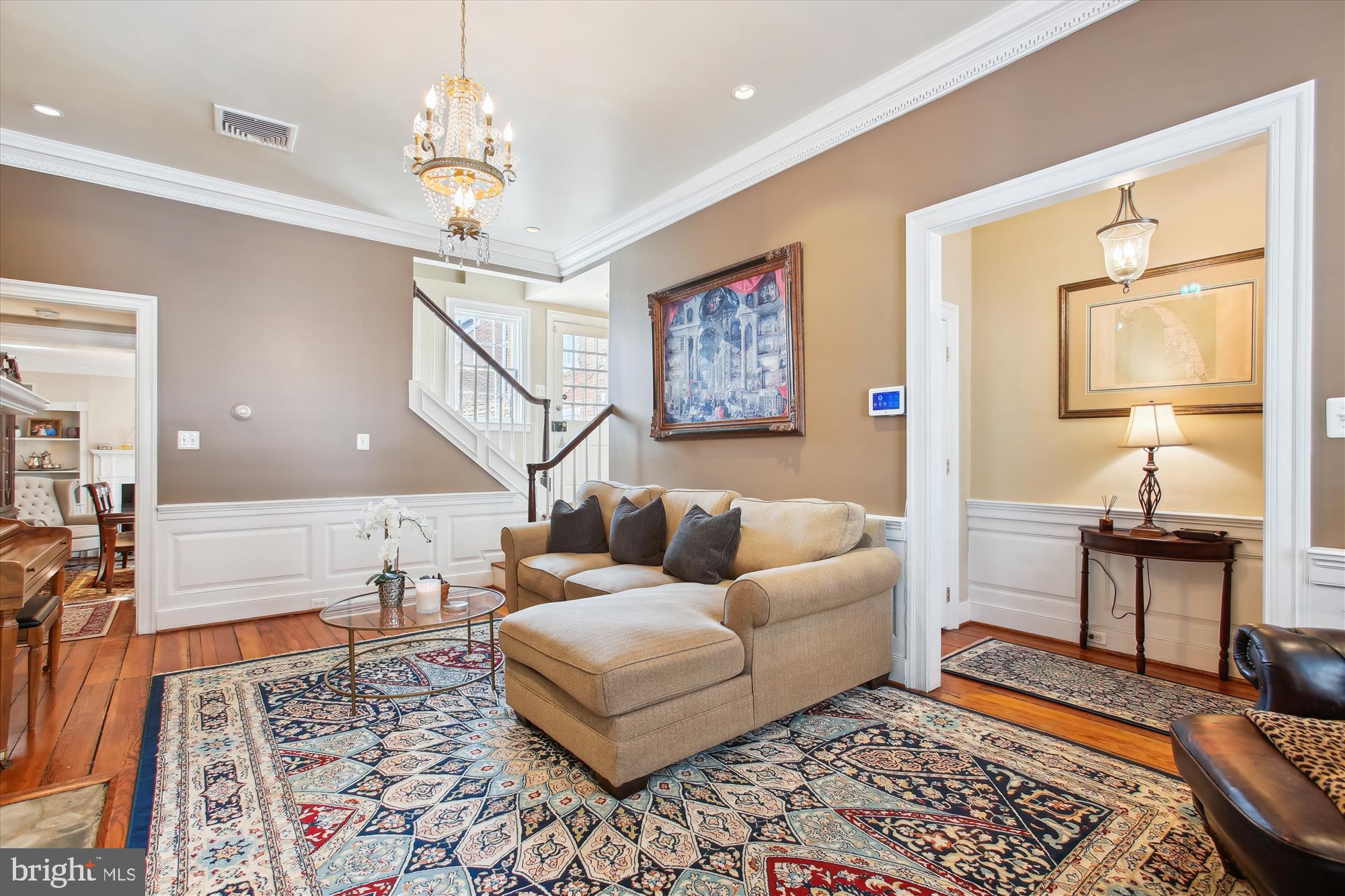 OLD TOWN ALEXANDRIA - Residential