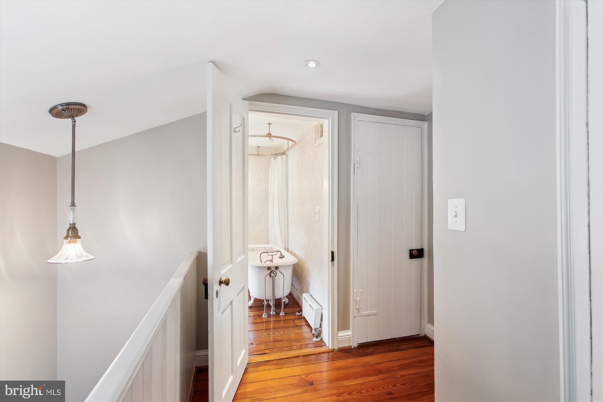 OLD TOWN ALEXANDRIA - Residential