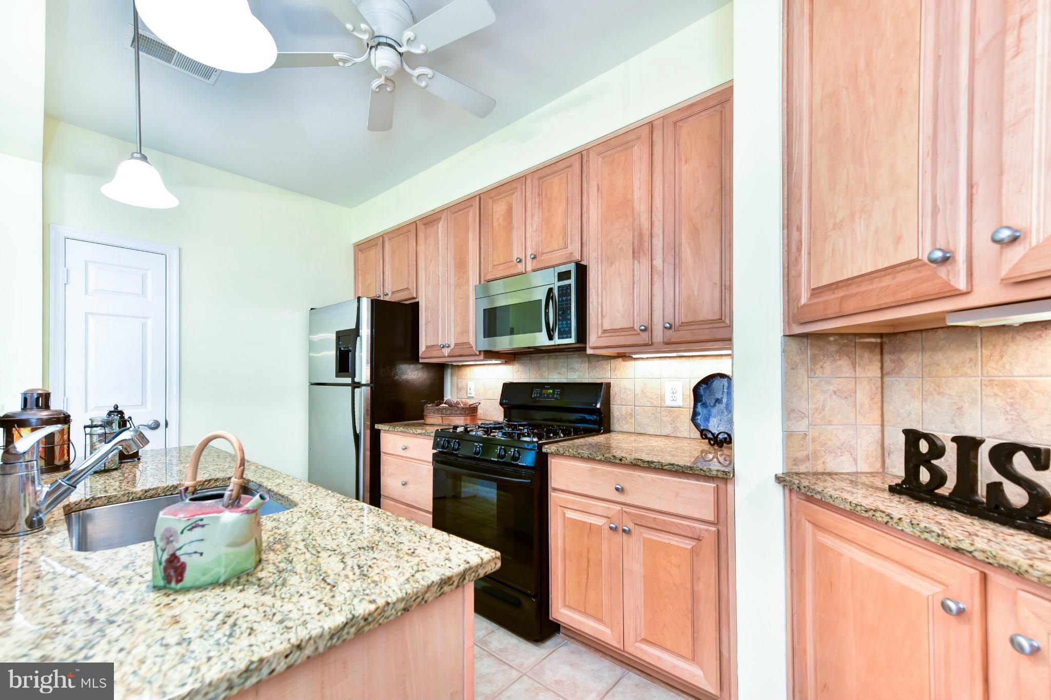 PROVIDENCE SQUARE - Residential