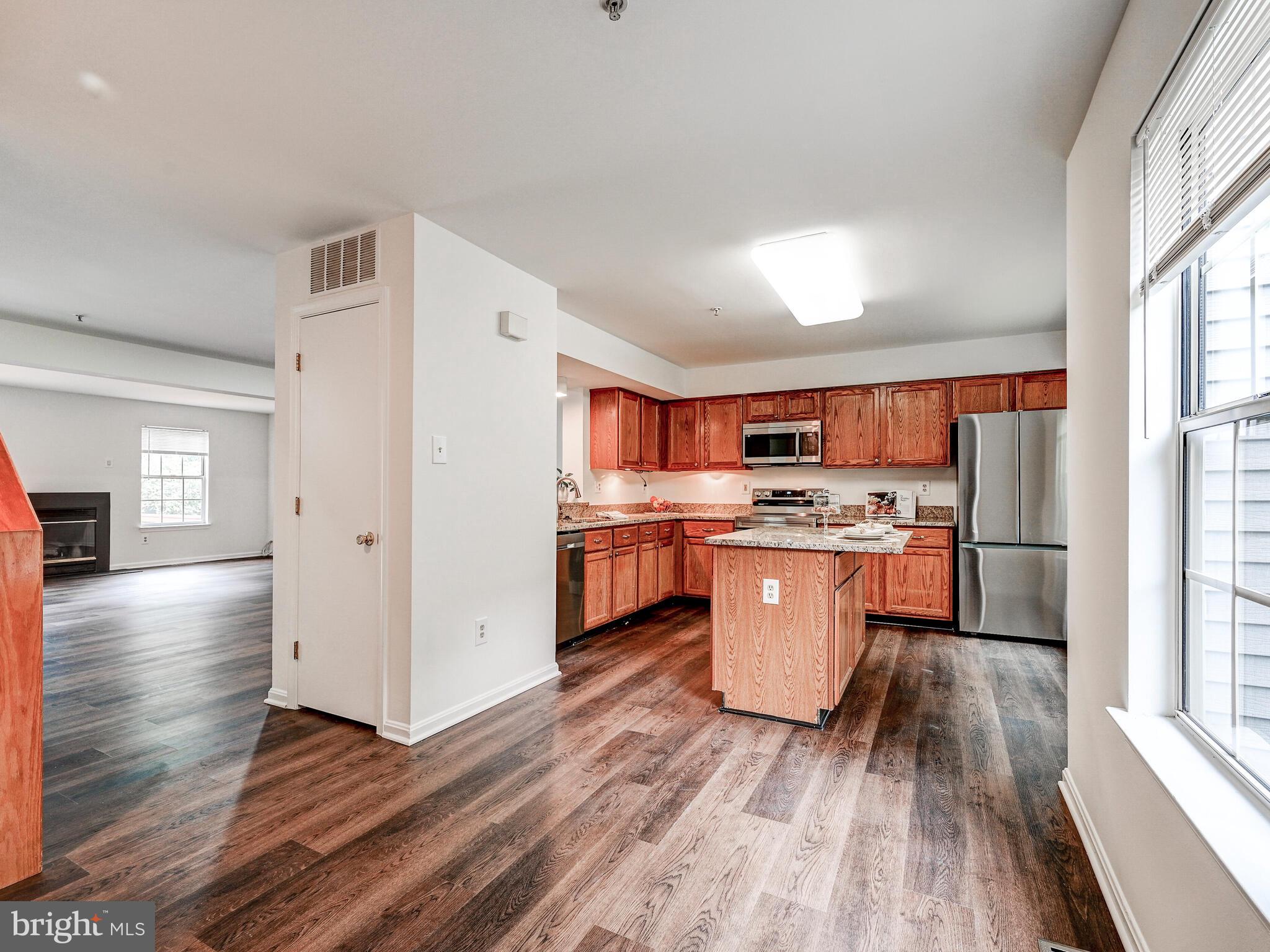 CLARY'S FOREST - Residential Lease