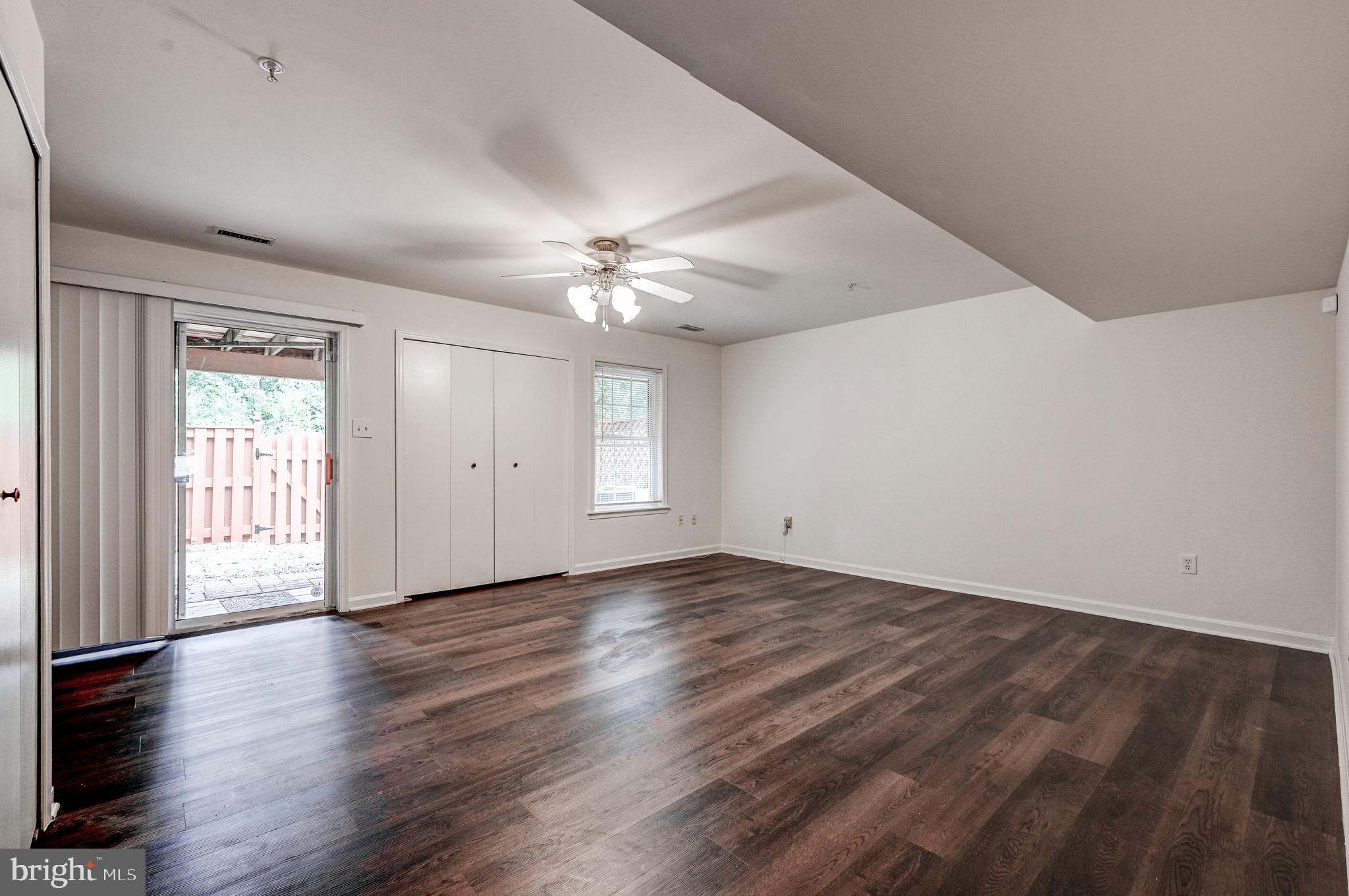 CLARY'S FOREST - Residential Lease