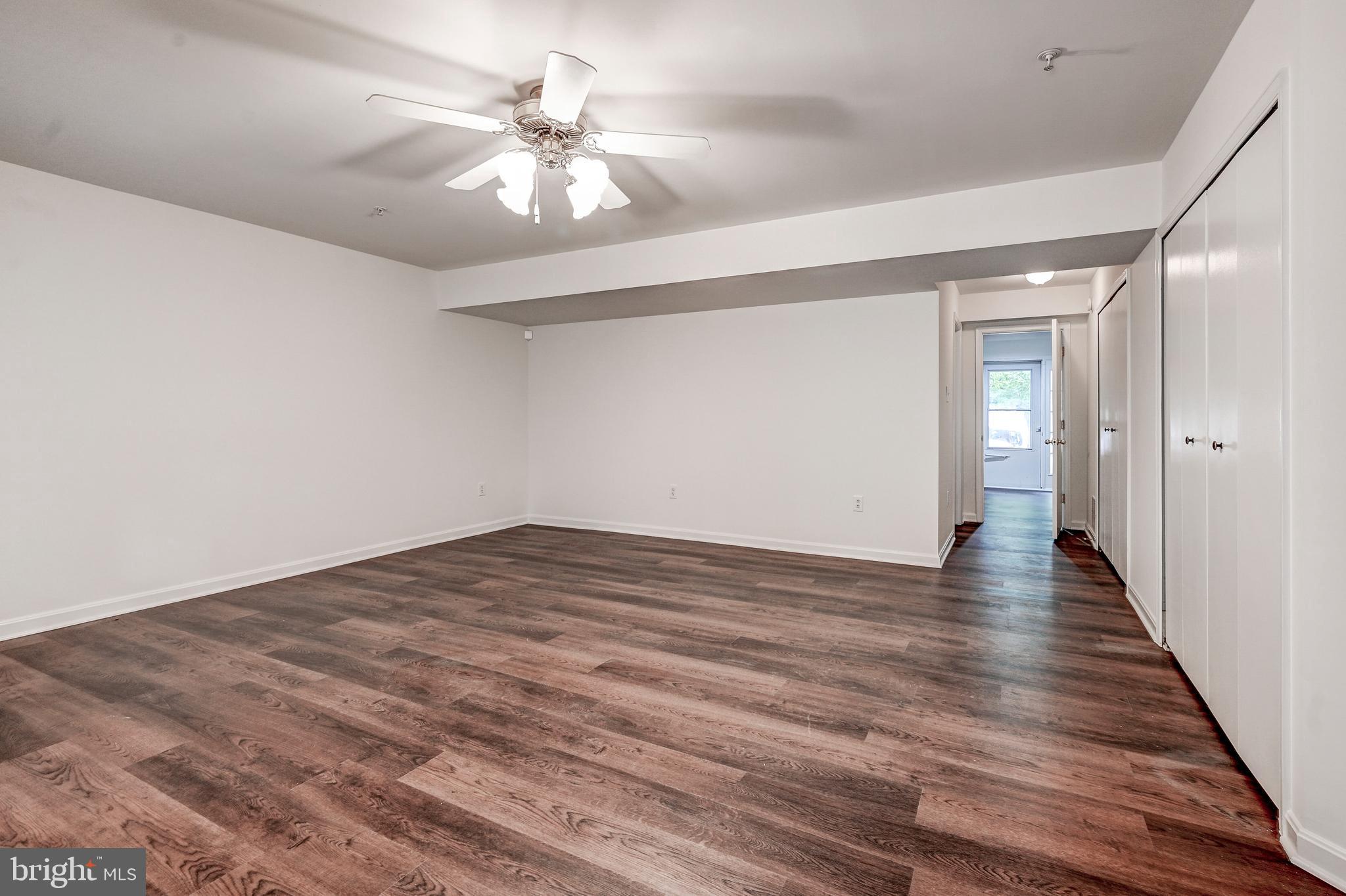 CLARY'S FOREST - Residential Lease