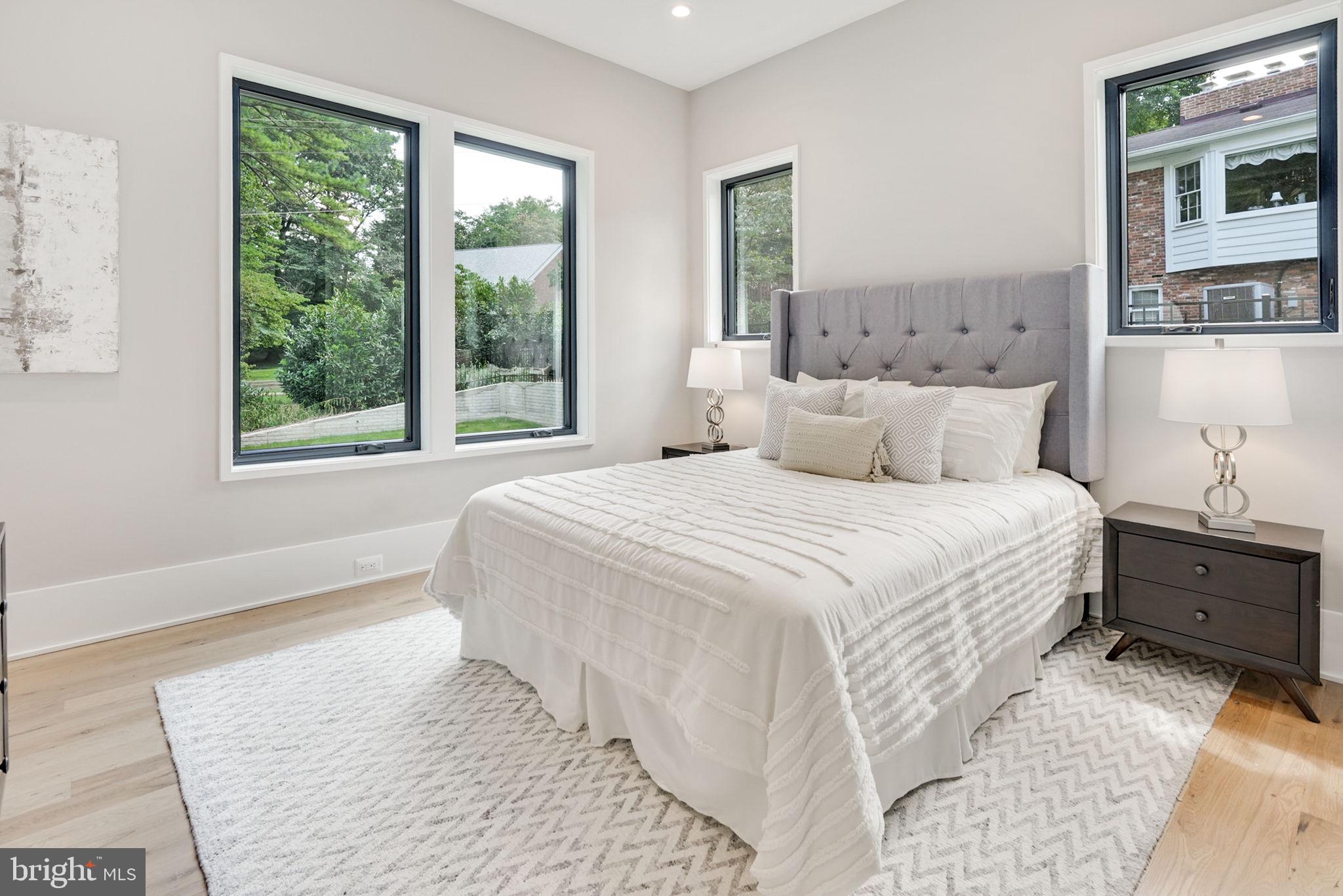 CHAIN BRIDGE FOREST - Residential