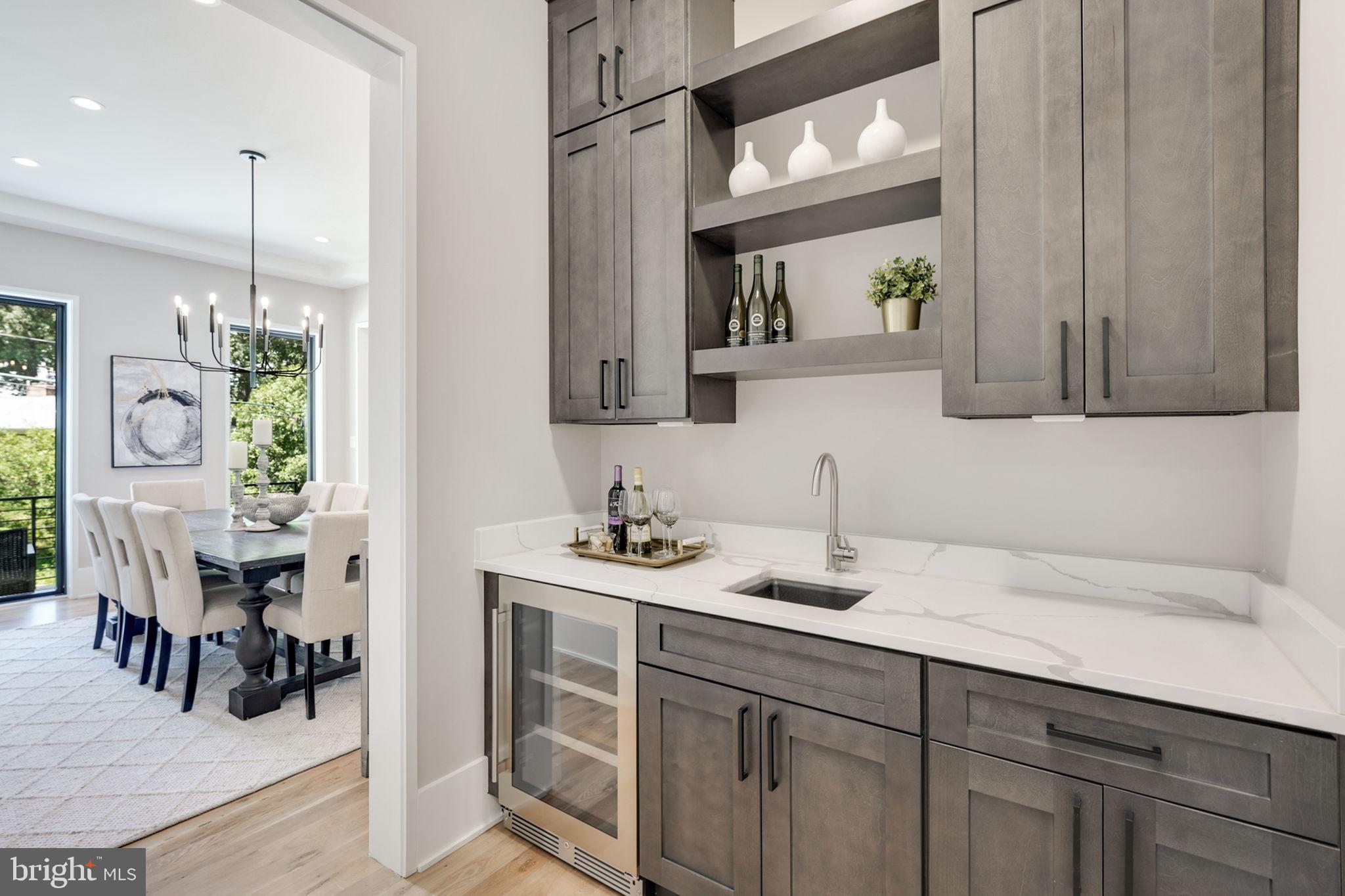 CHAIN BRIDGE FOREST - Residential