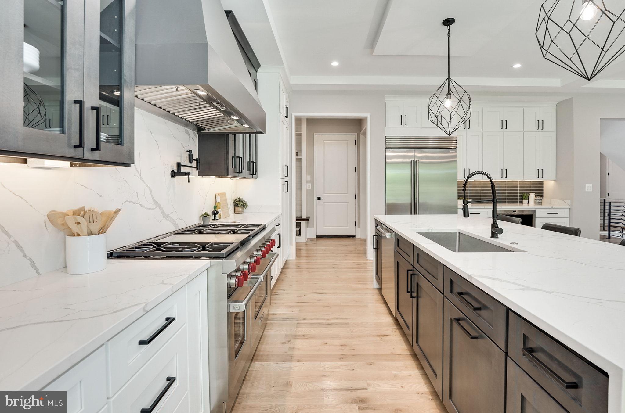 CHAIN BRIDGE FOREST - Residential