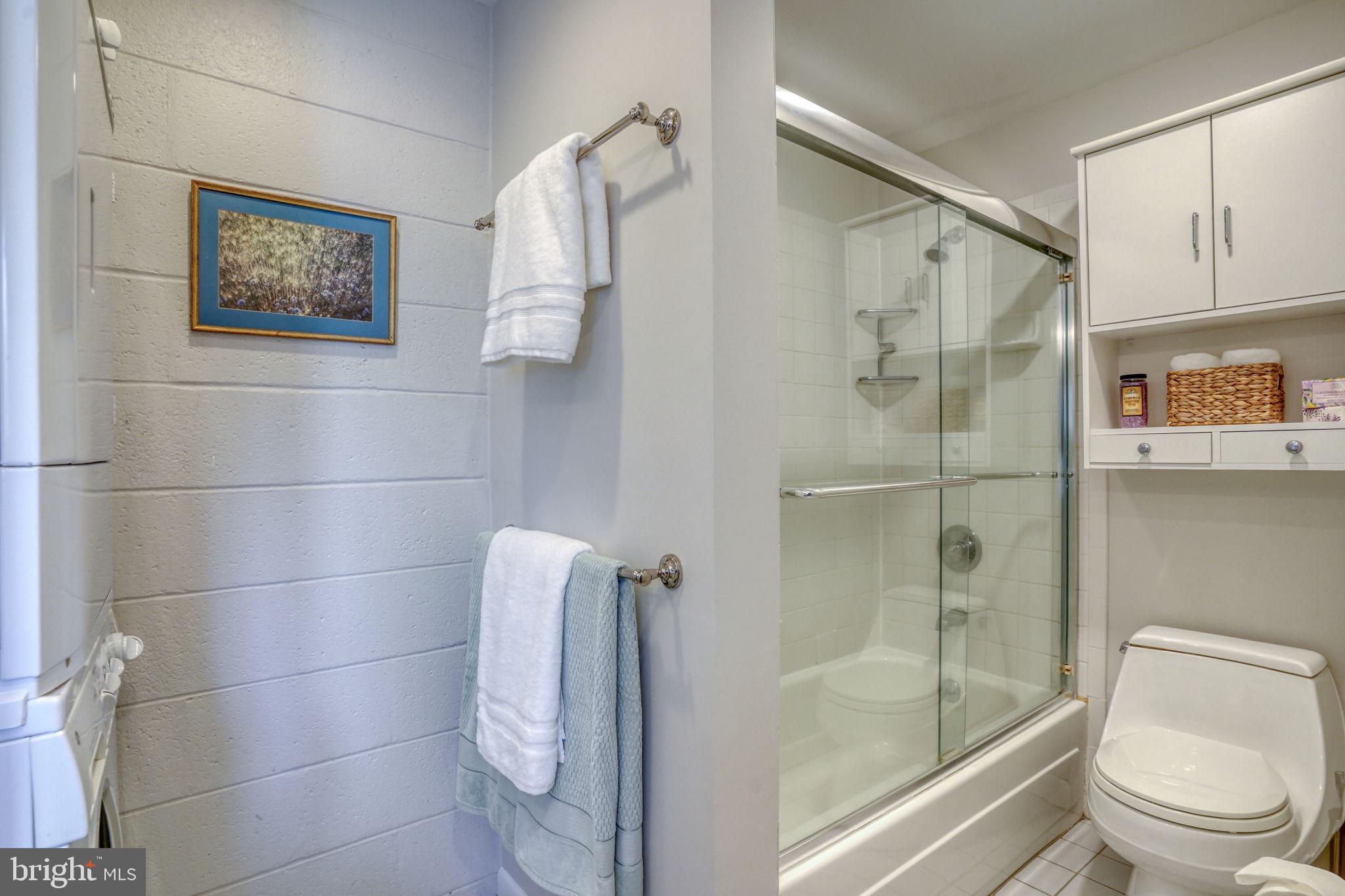 NEWBOLD SQUARE - Residential