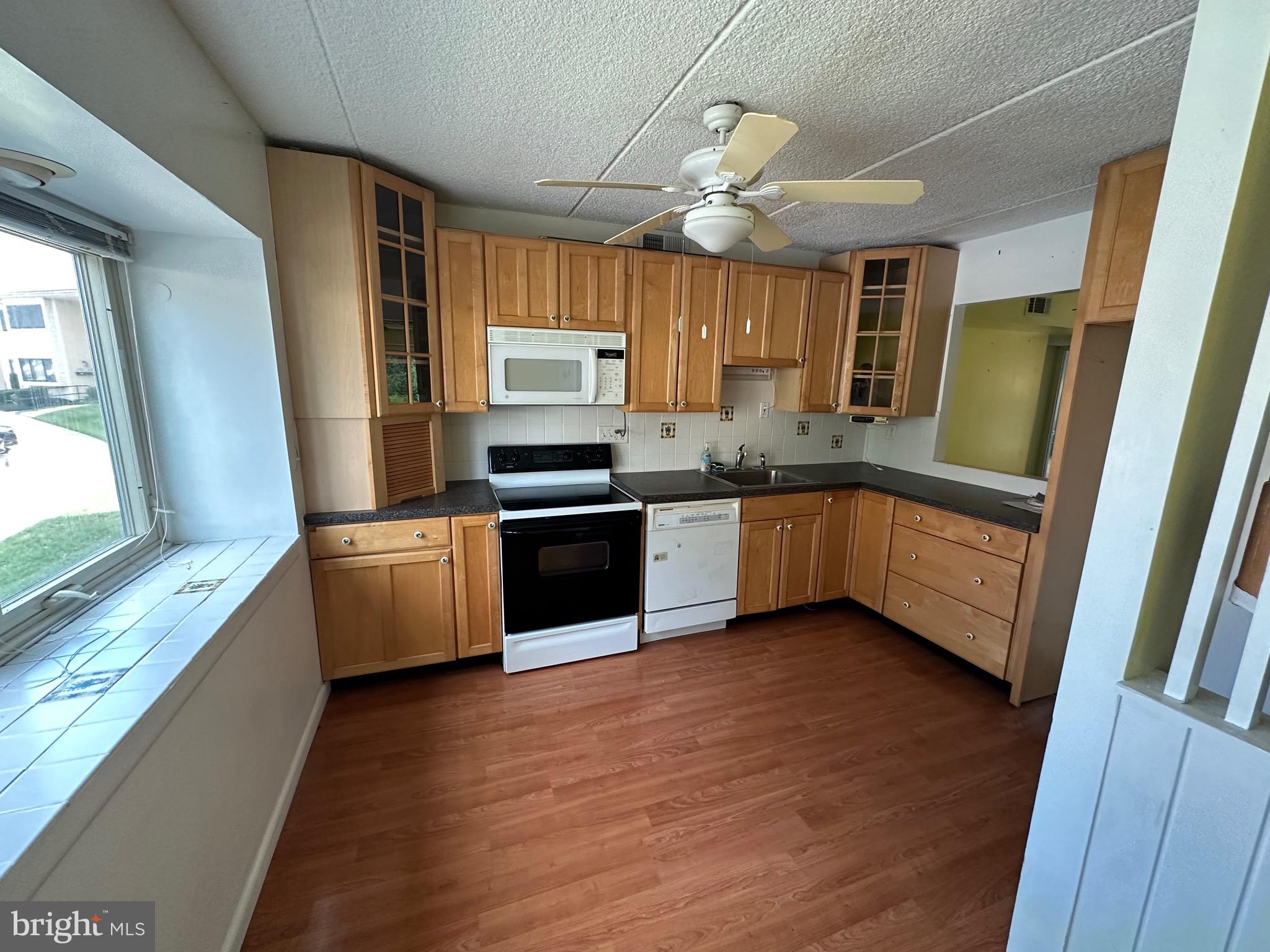 1200 CHELMSFORD CIRCLE 1200