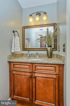 CROSSPOINTE - Residential