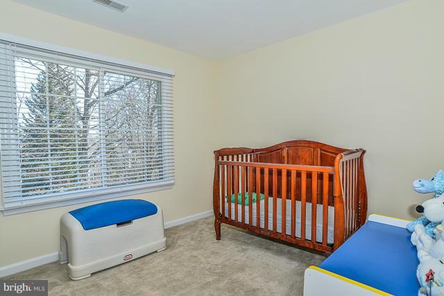 CROSSPOINTE - Residential