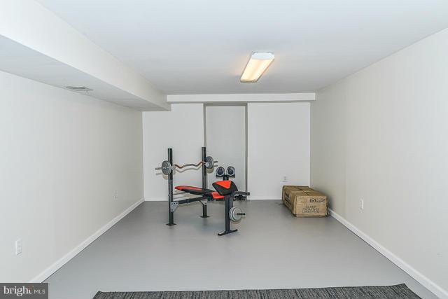 CROSSPOINTE - Residential