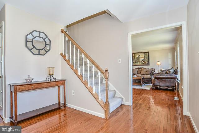 CROSSPOINTE - Residential