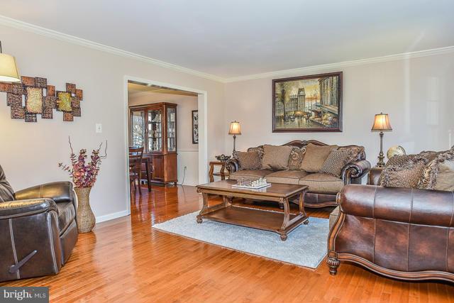 CROSSPOINTE - Residential