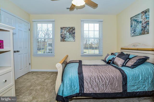 CROSSPOINTE - Residential