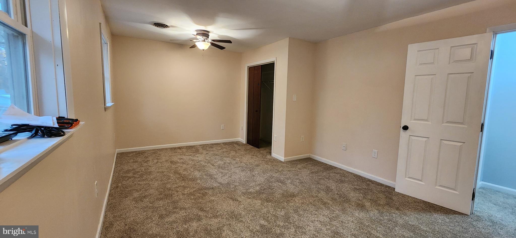 DRUM POINT - Residential Lease