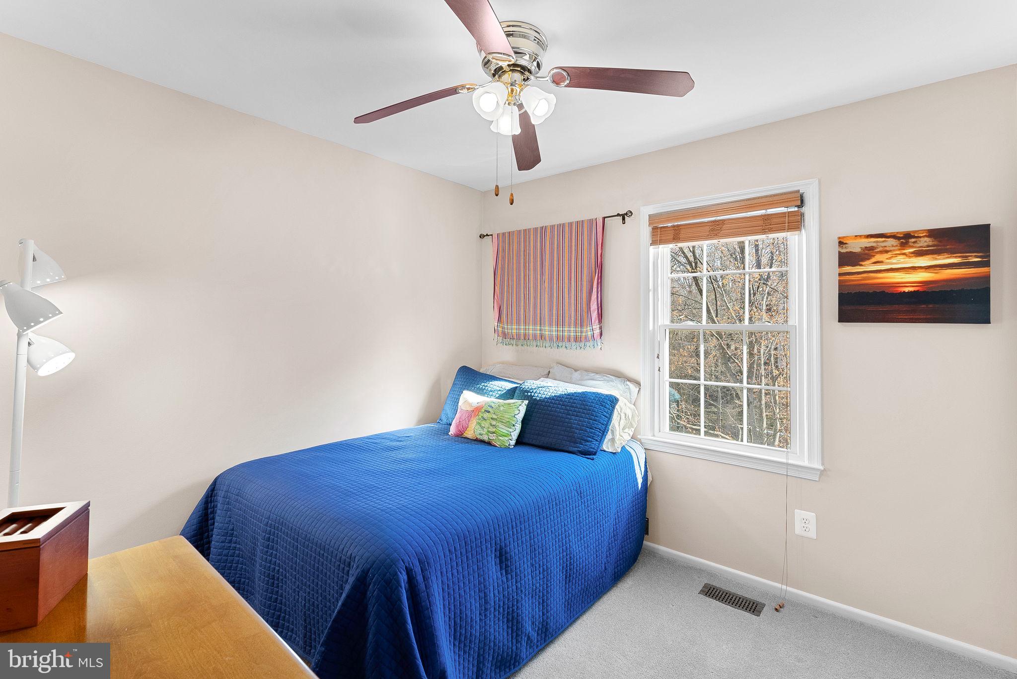 LAKE BRADDOCK - Residential