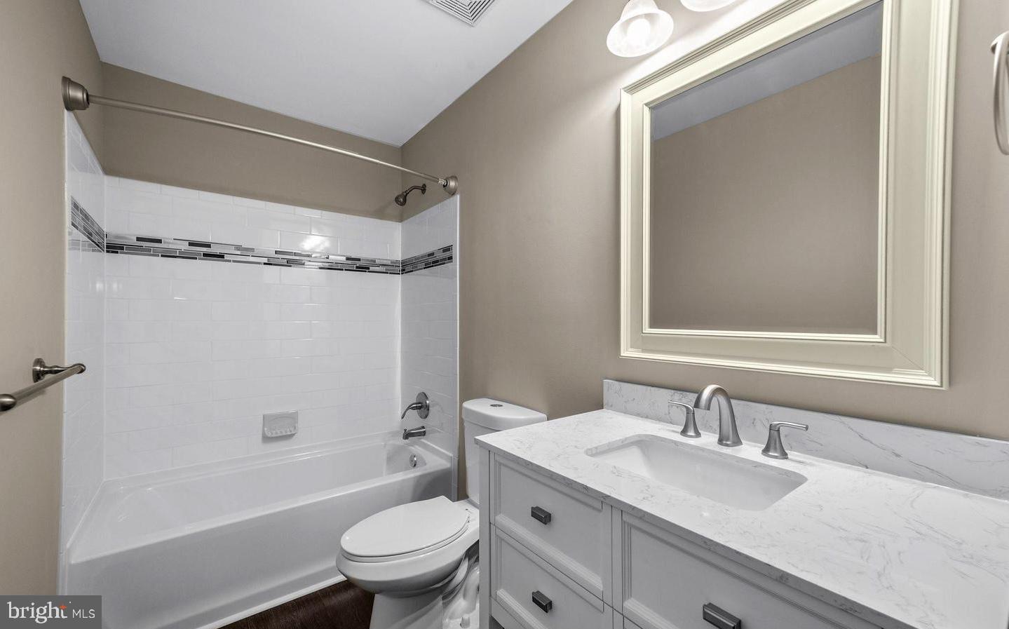 CHESTER - Residential