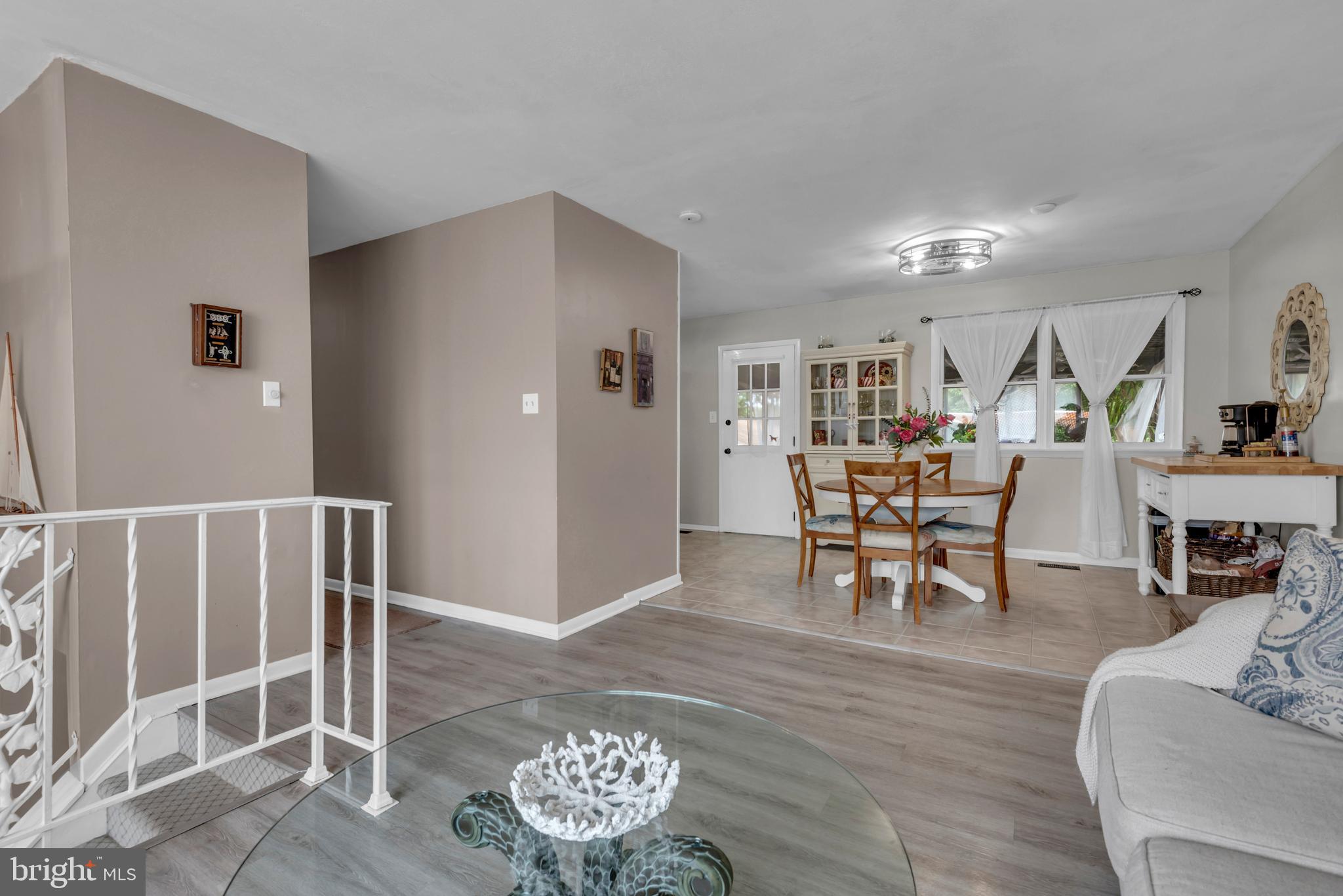 205 ANCHOR LANE
