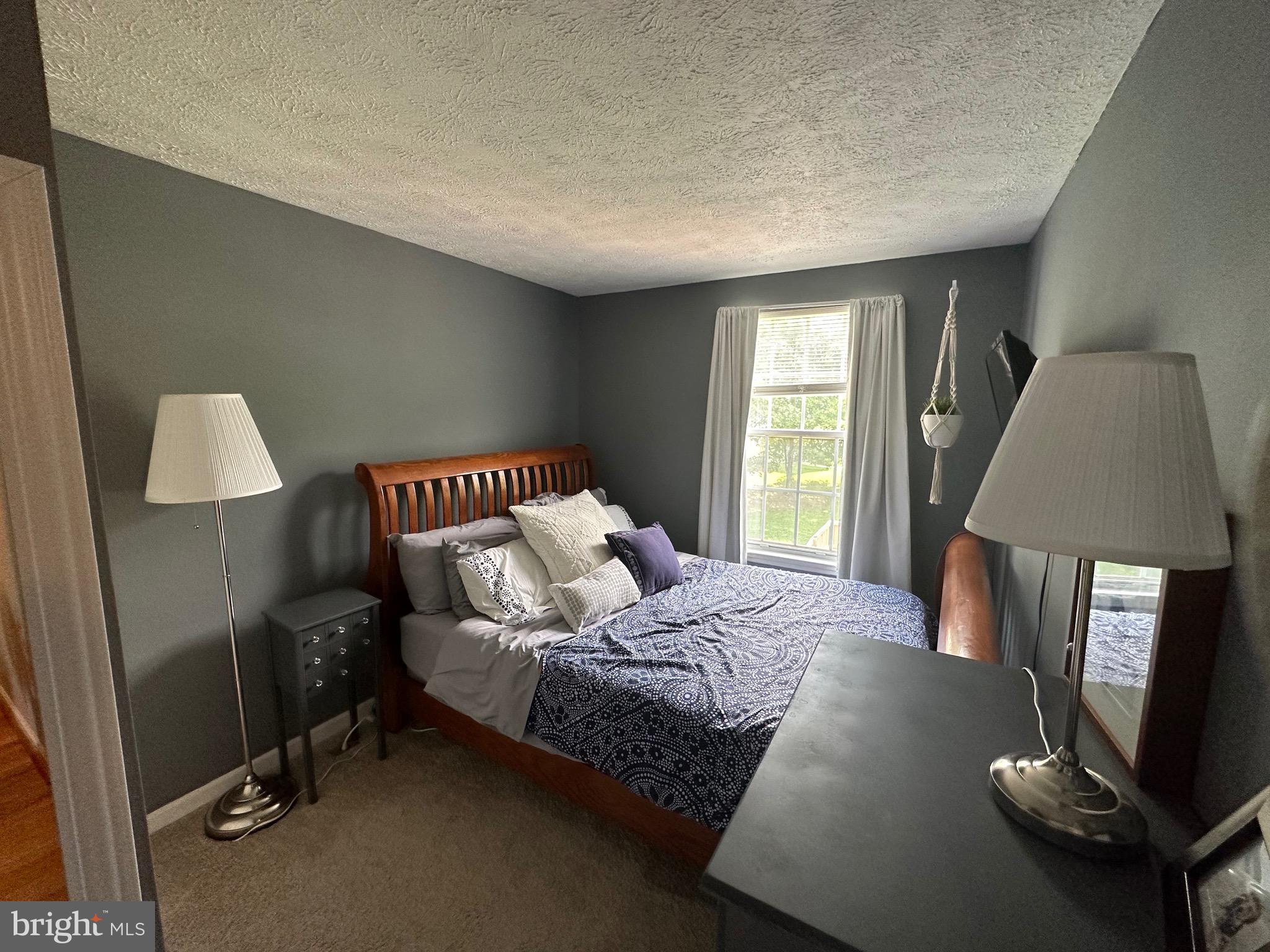 KINGS WOODS - Residential Lease