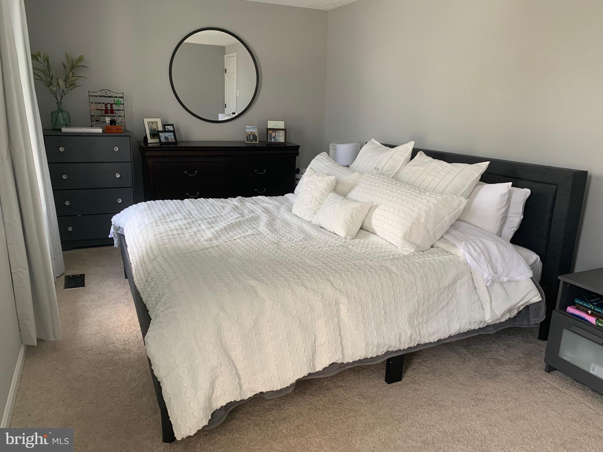 KINGS WOODS - Residential Lease