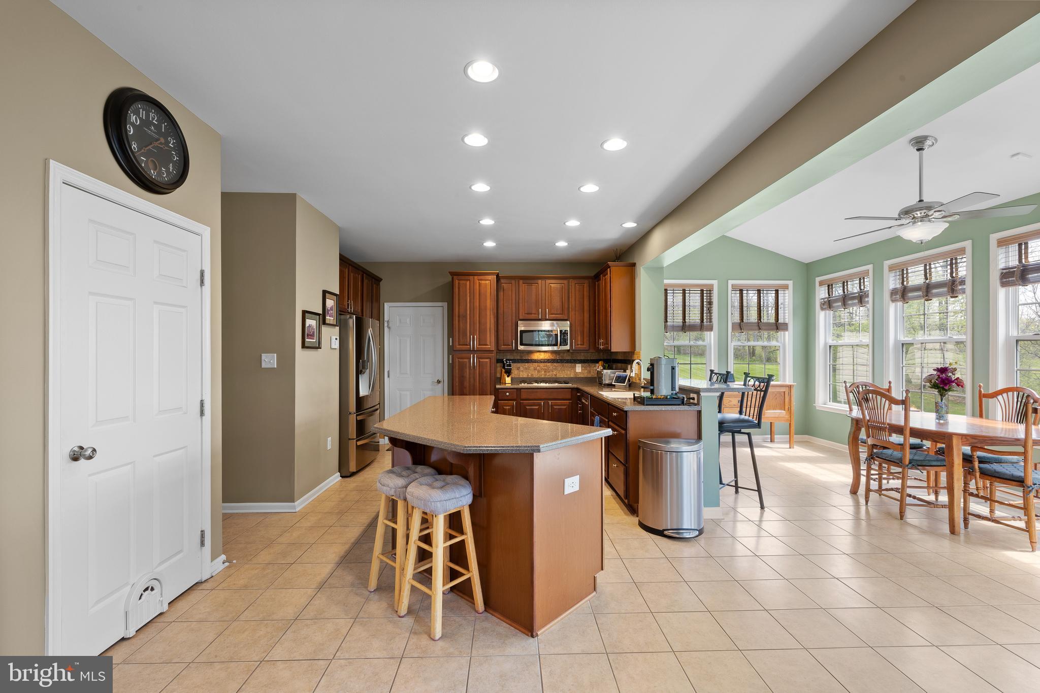 BALLY SPRINGS - Residential