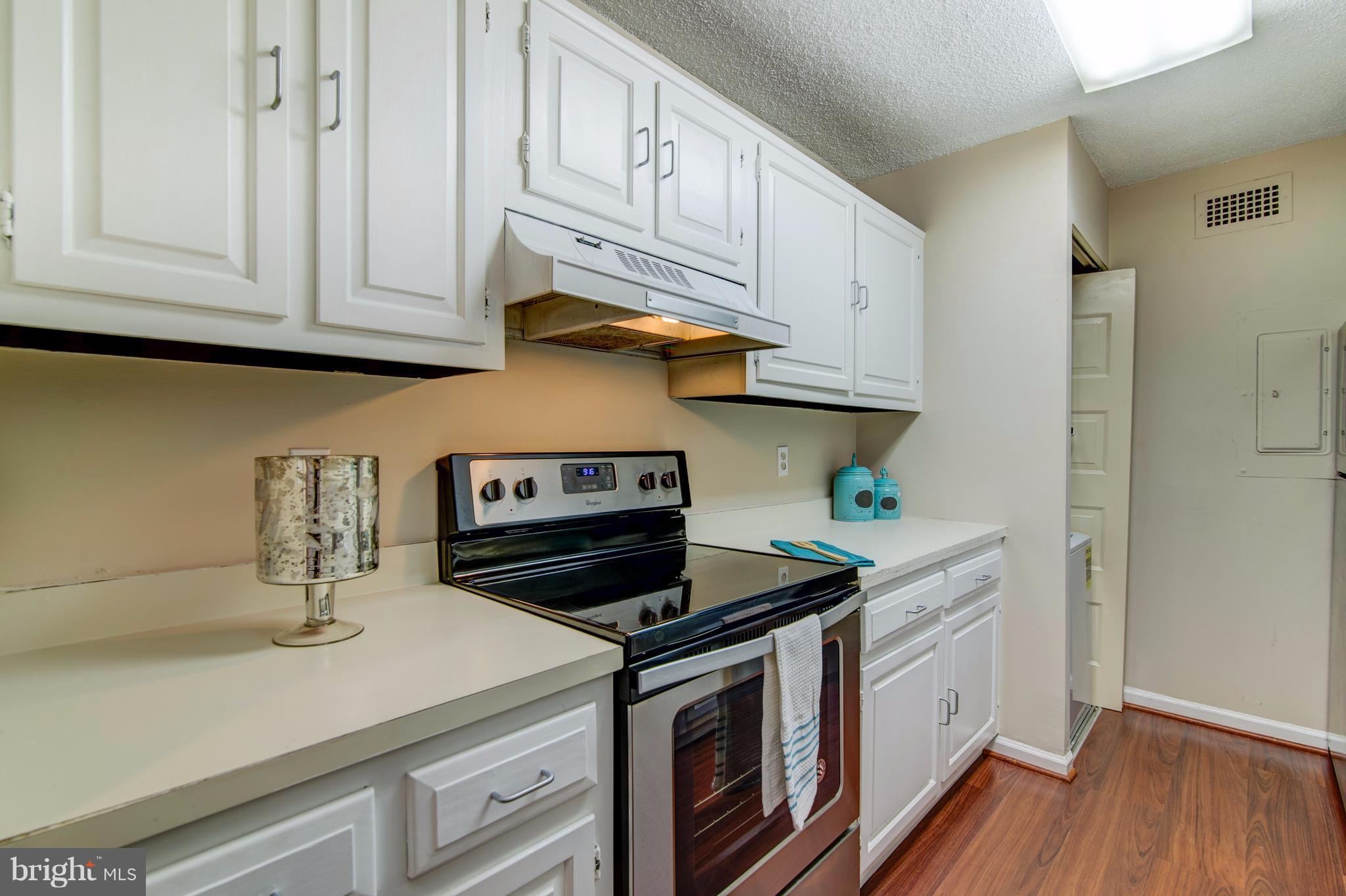 CARLYLE HOUSE - Residential