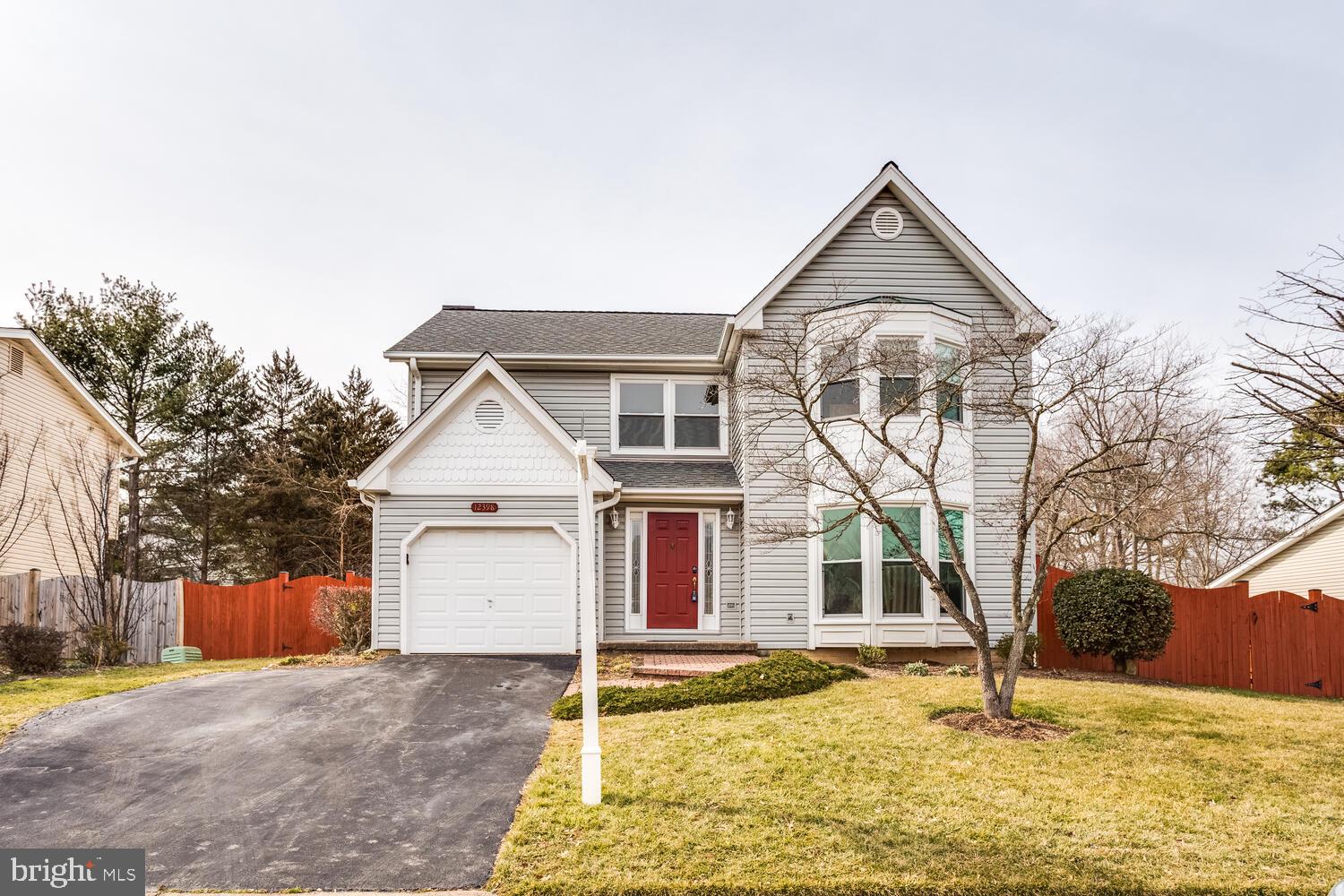 CRESTBROOK - Residential