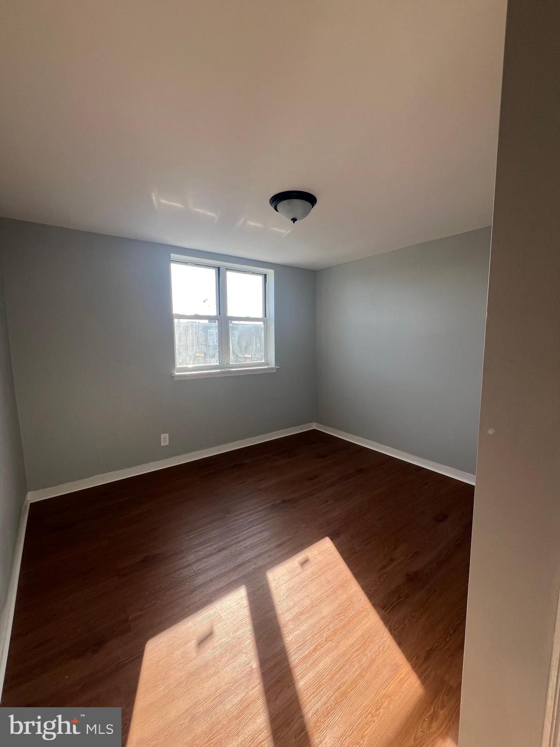 MAYFAIR - Residential