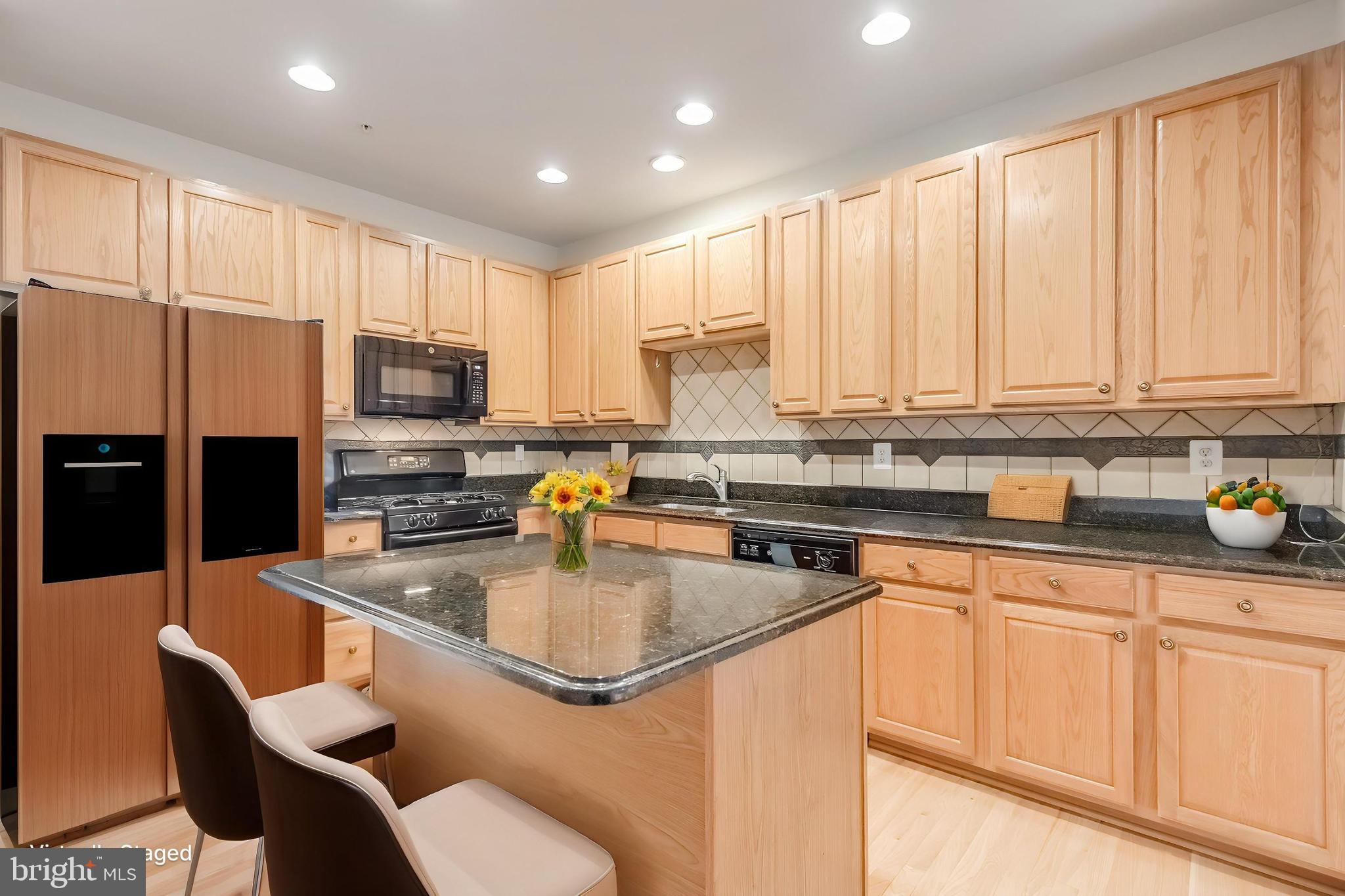 9923 FRAGRANT LILIES WAY