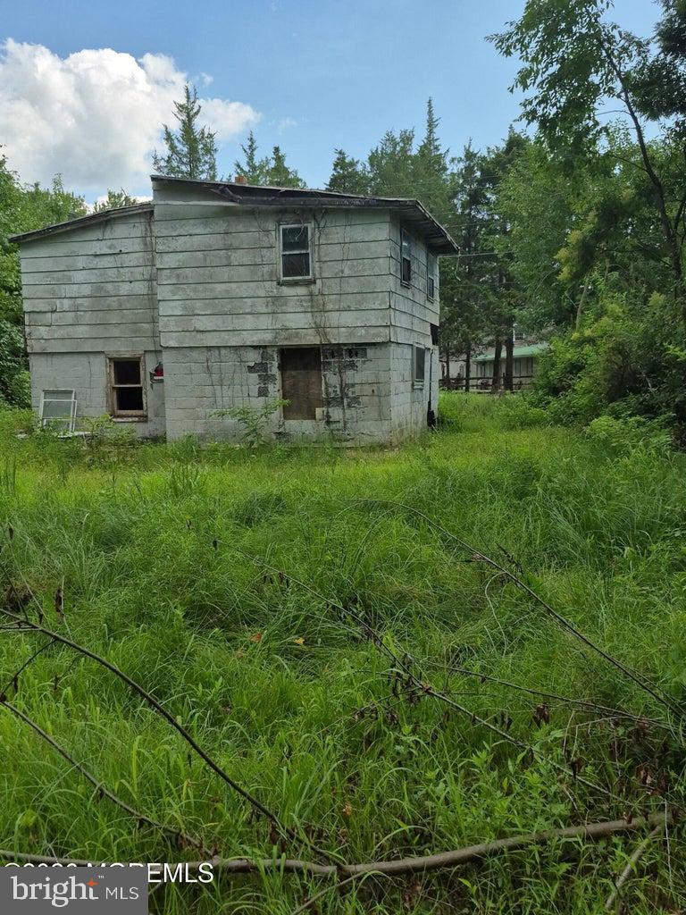 112 SHEPPARD DAVIS ROAD