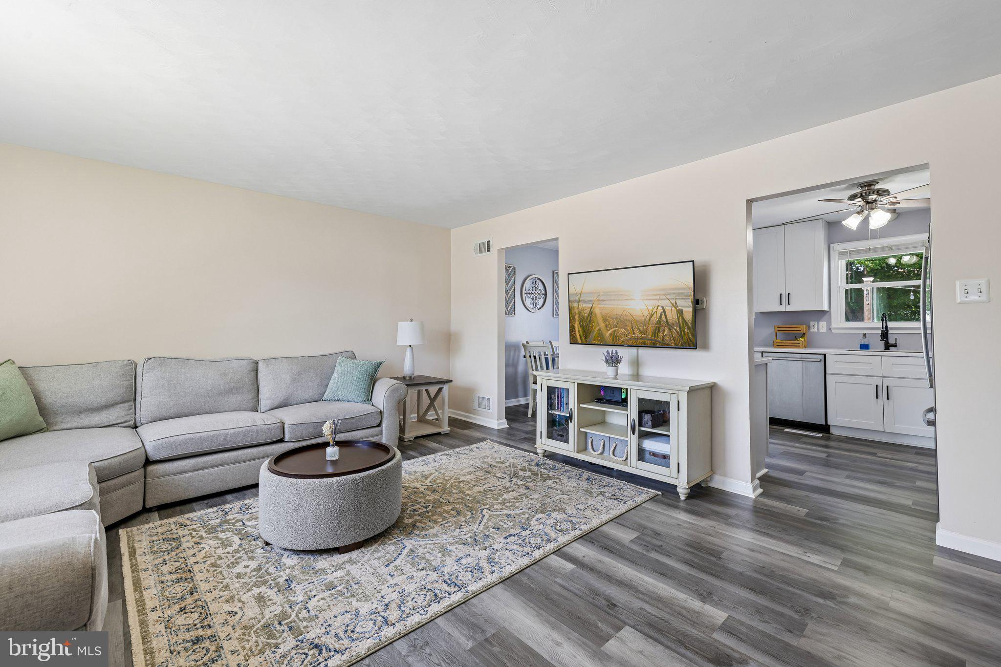 MT AIRY VILLAGE - Residential