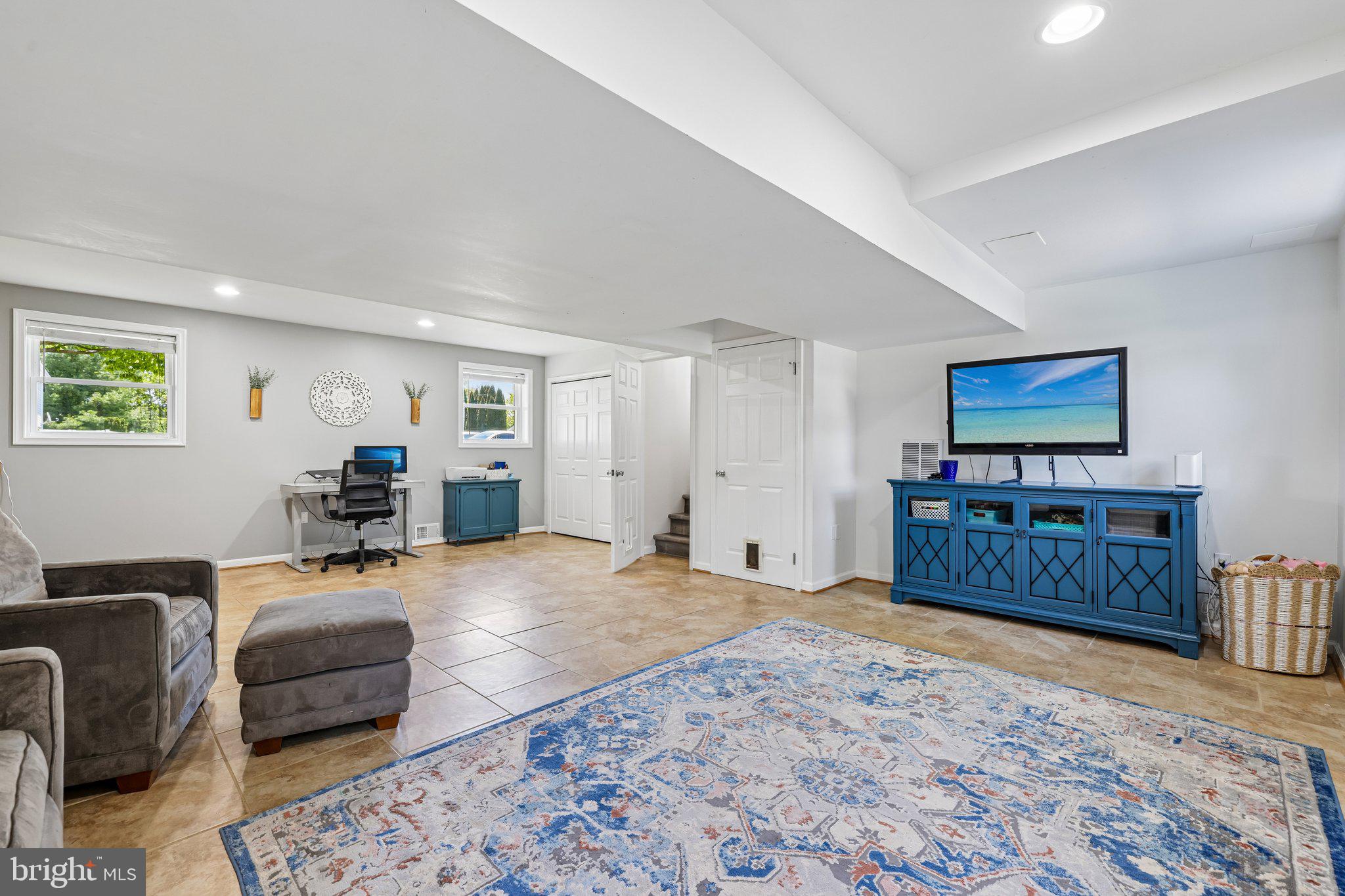 MT AIRY VILLAGE - Residential