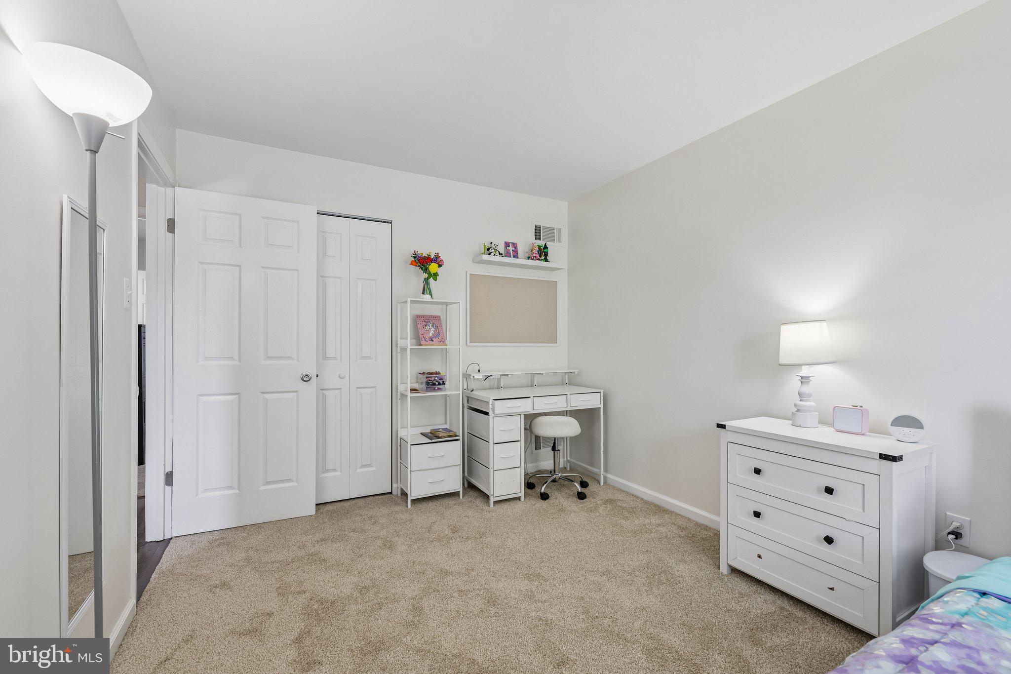 MT AIRY VILLAGE - Residential