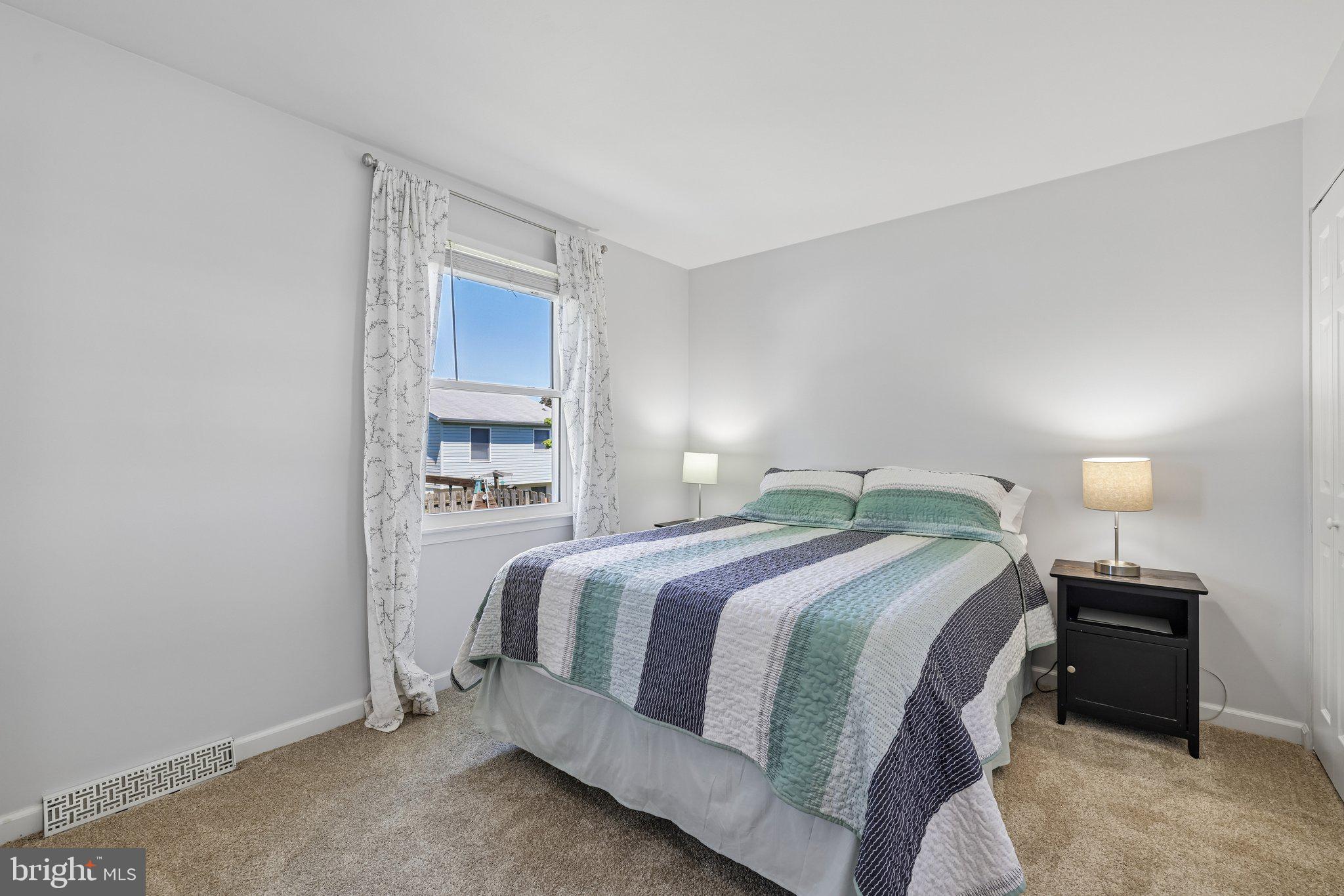 MT AIRY VILLAGE - Residential