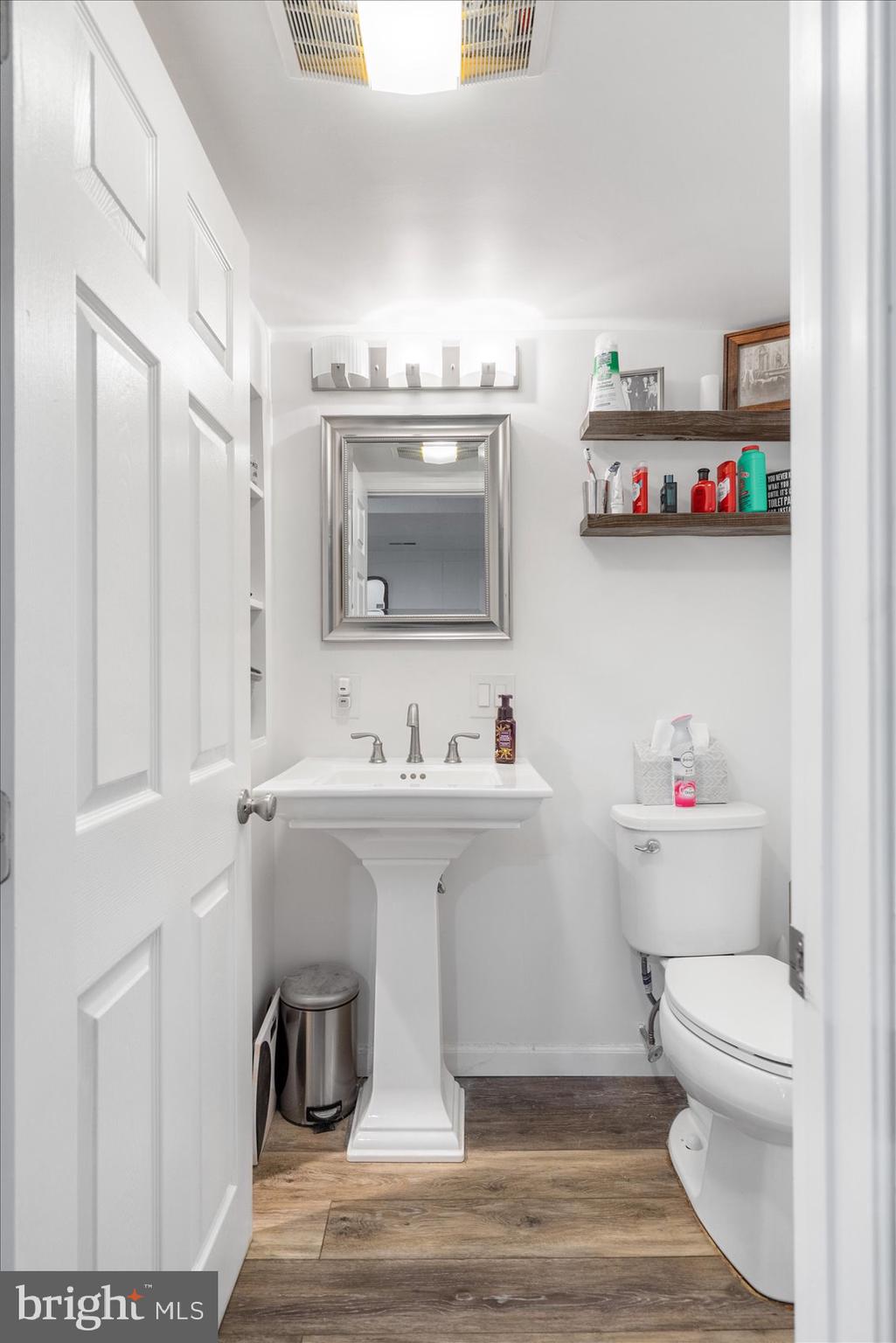 CASTLEMILL - Residential