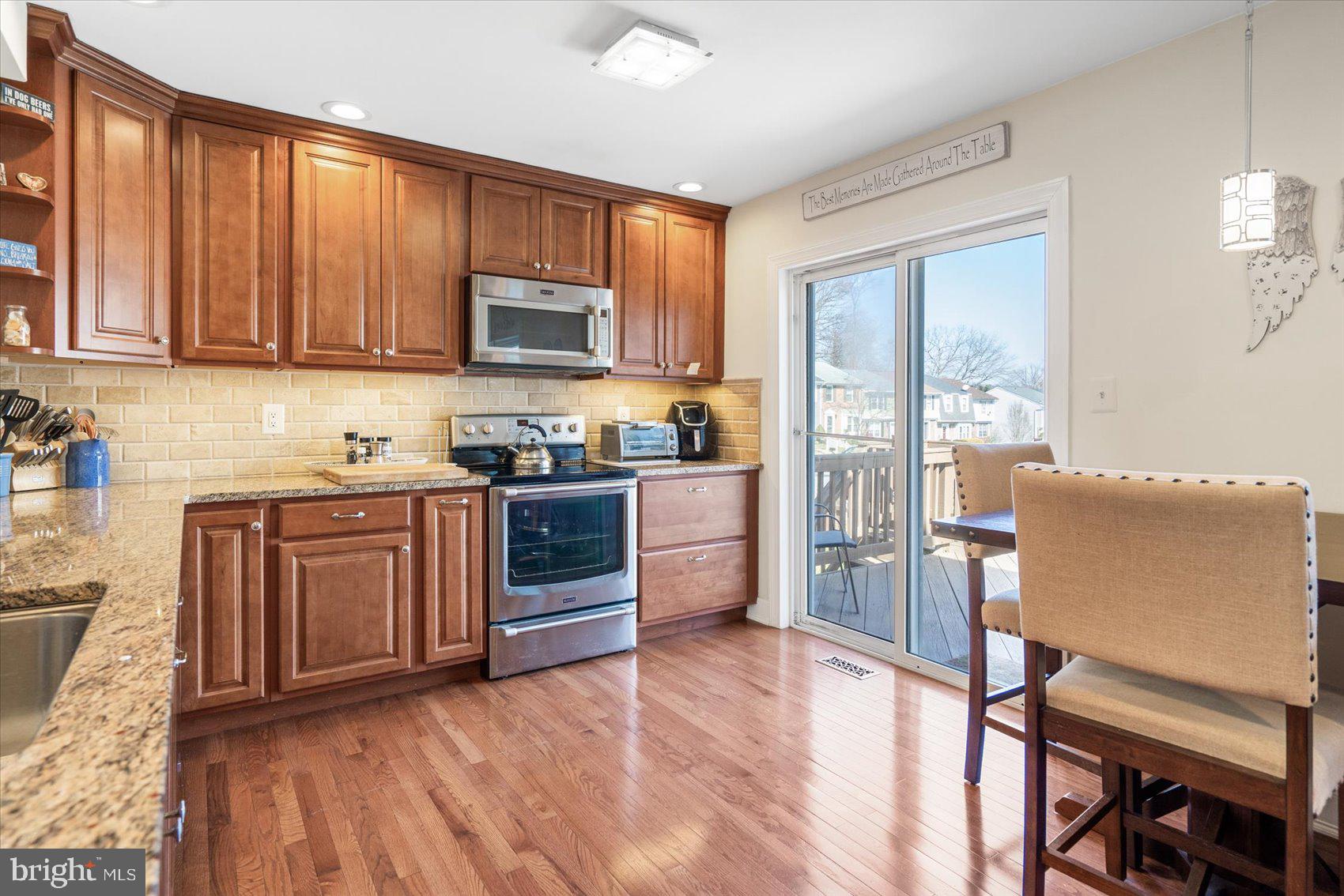 CASTLEMILL - Residential