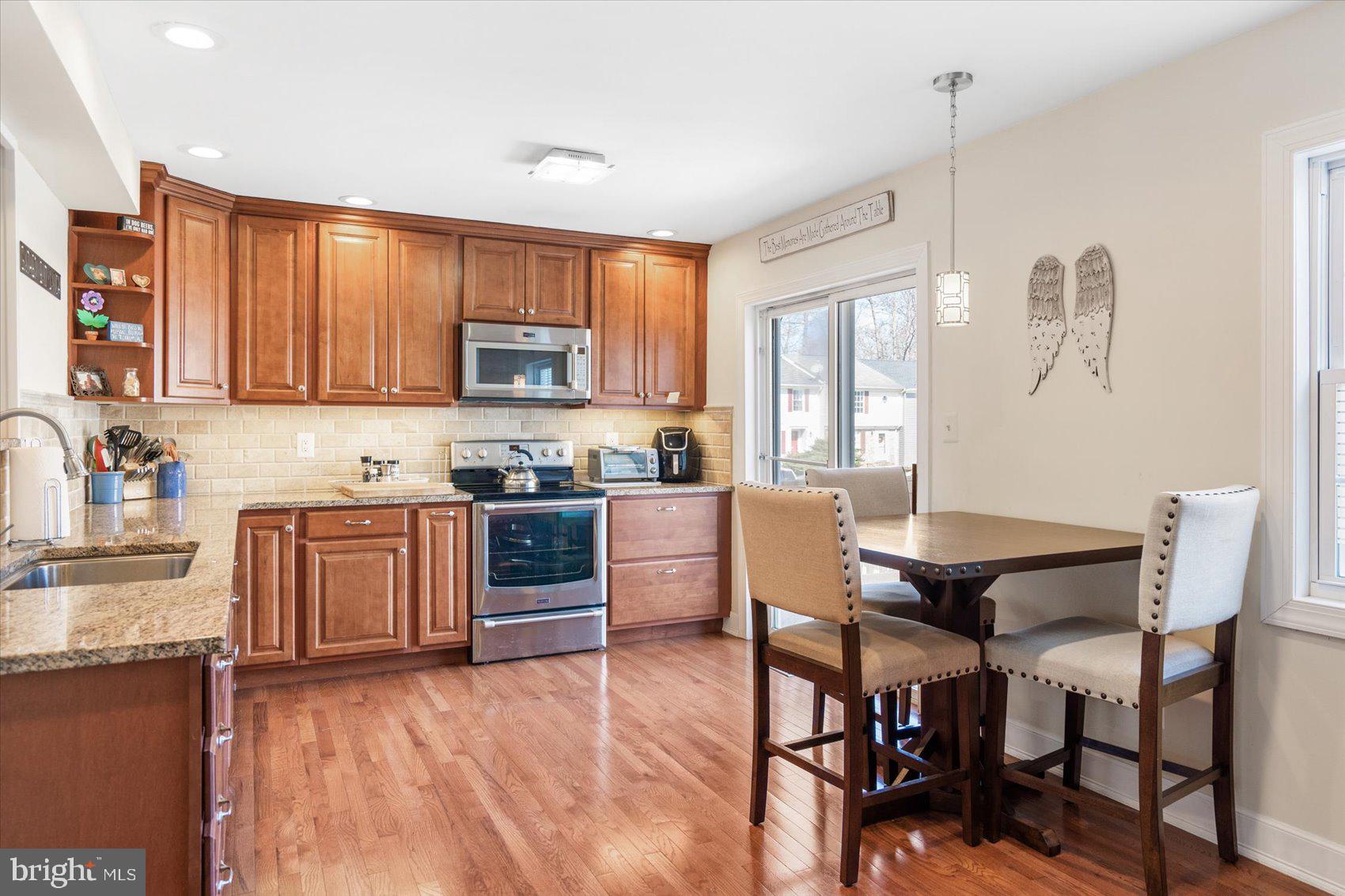 CASTLEMILL - Residential