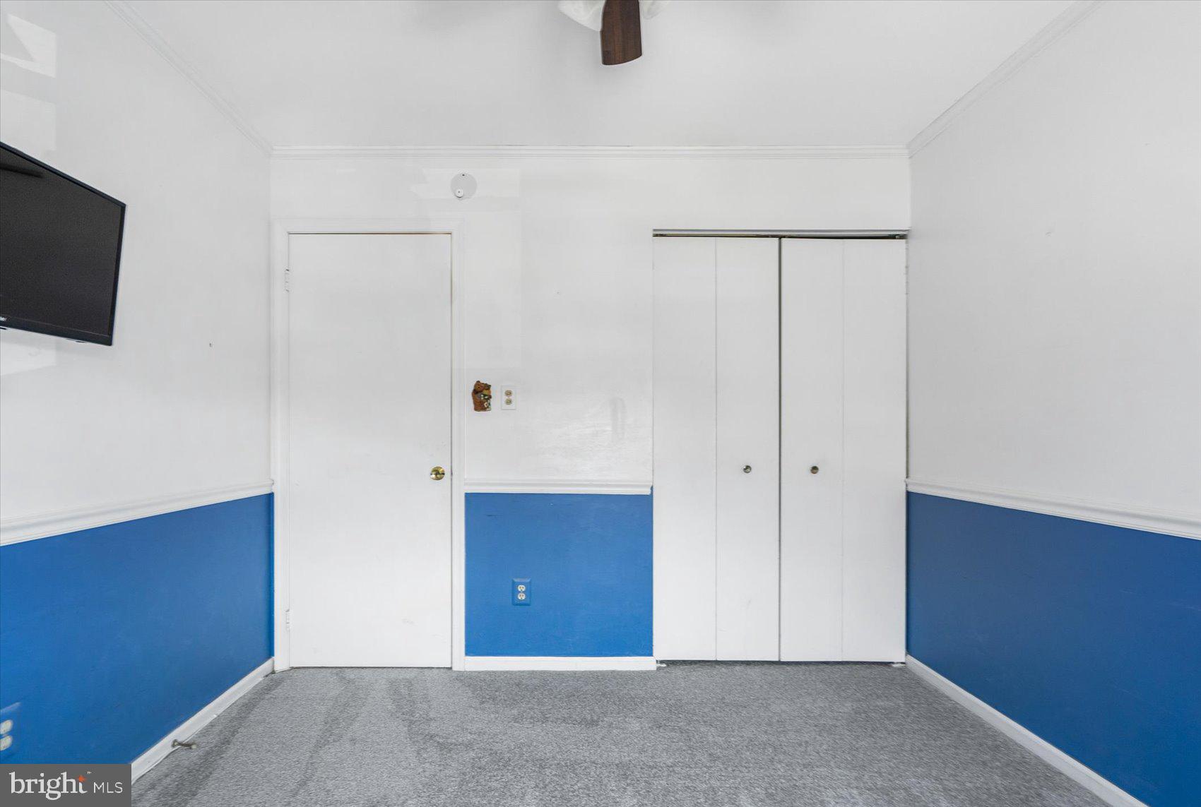 CASTLEMILL - Residential