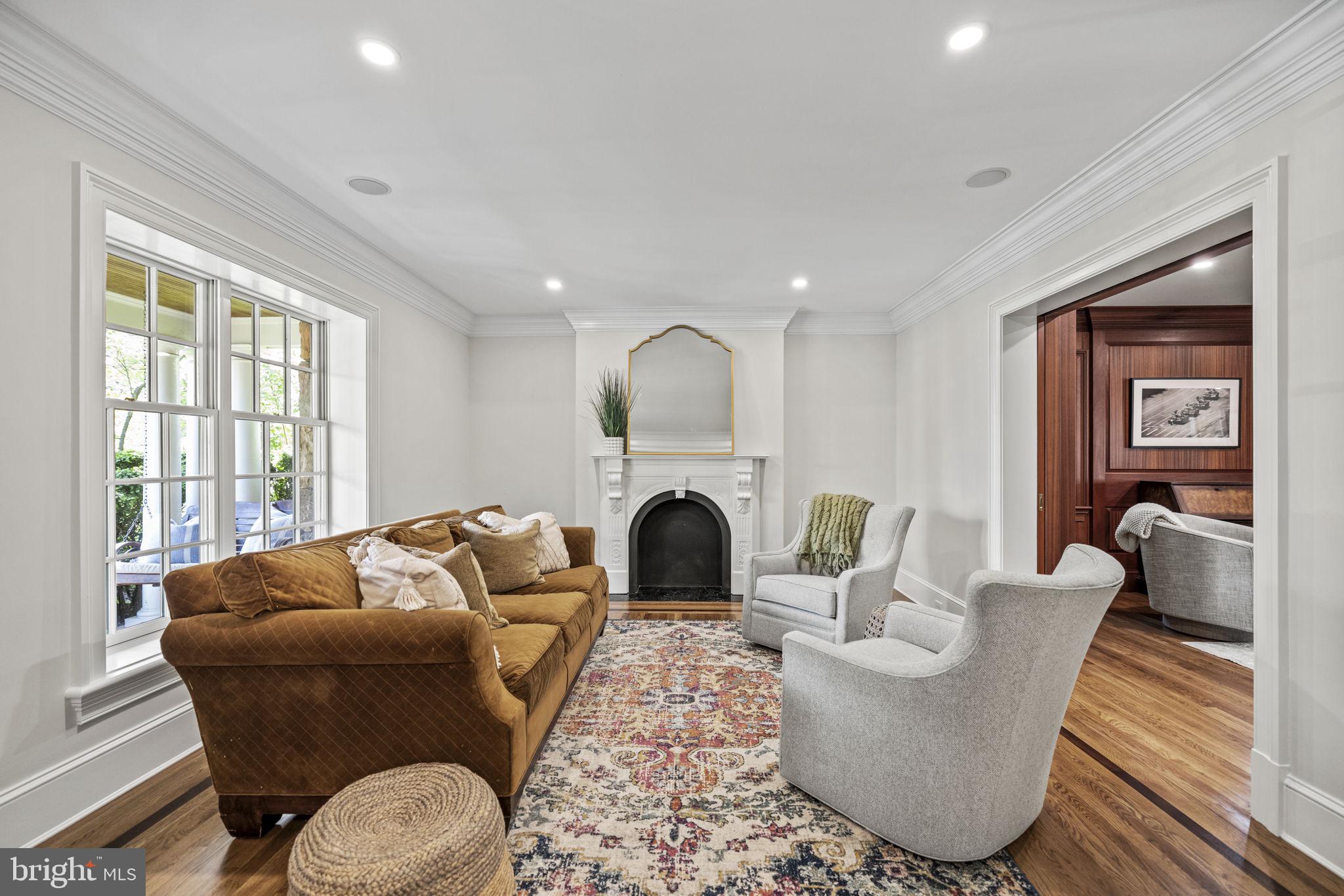 GLEN ECHO HEIGHTS - Residential